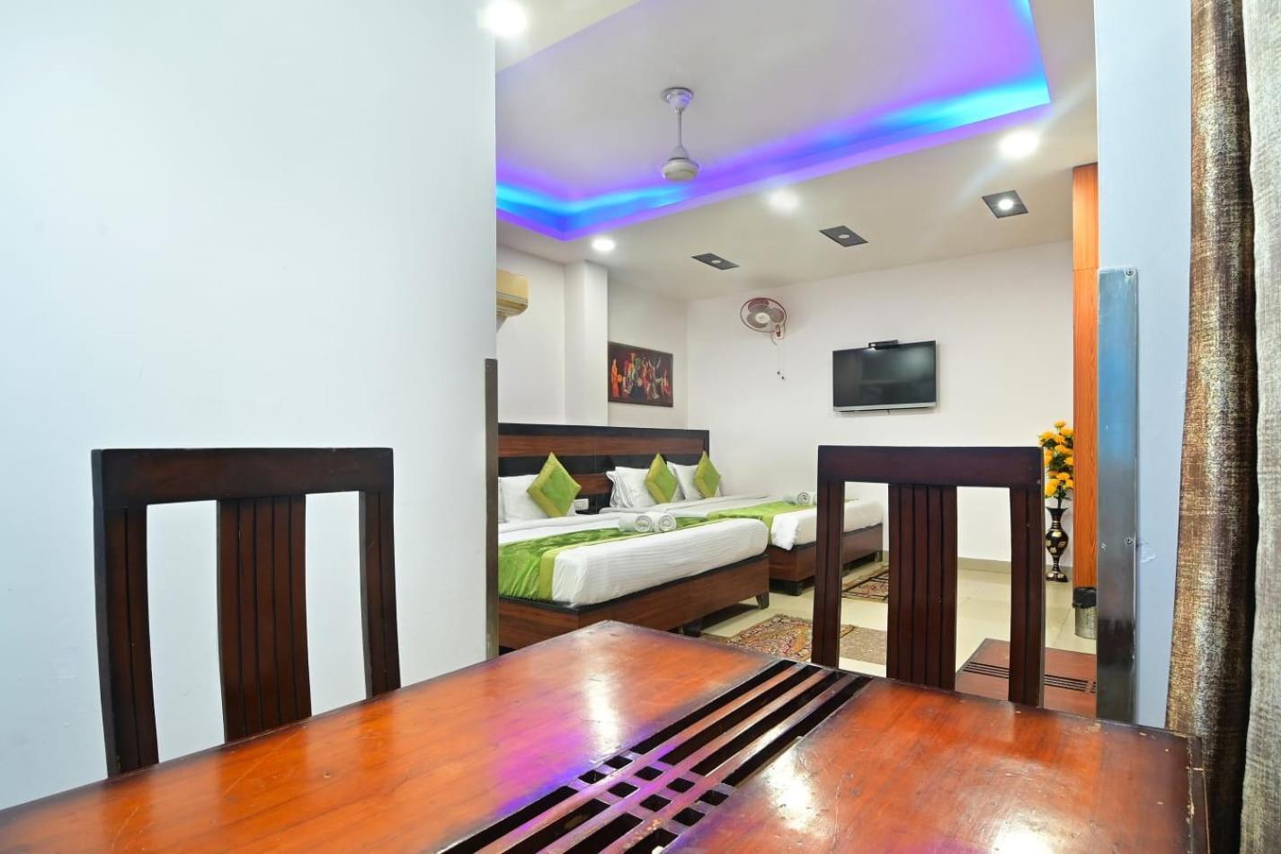 Hotel Emporio View - Railway Station - Paharganj