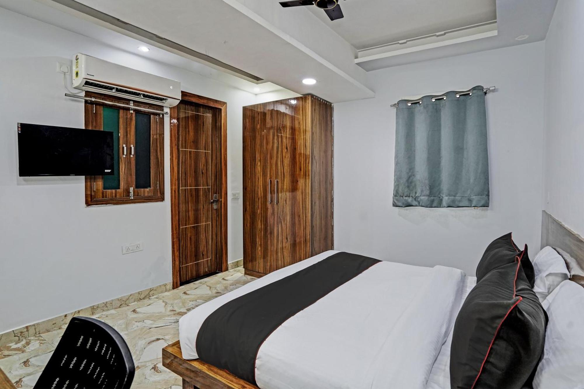 Collection O Grand King Hotel 4*