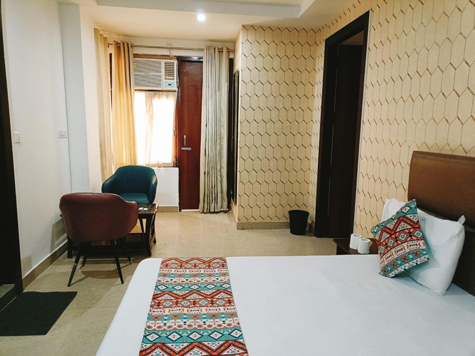 Ambs Plaza Near Igi Airport Delhi Hotel New Delhi