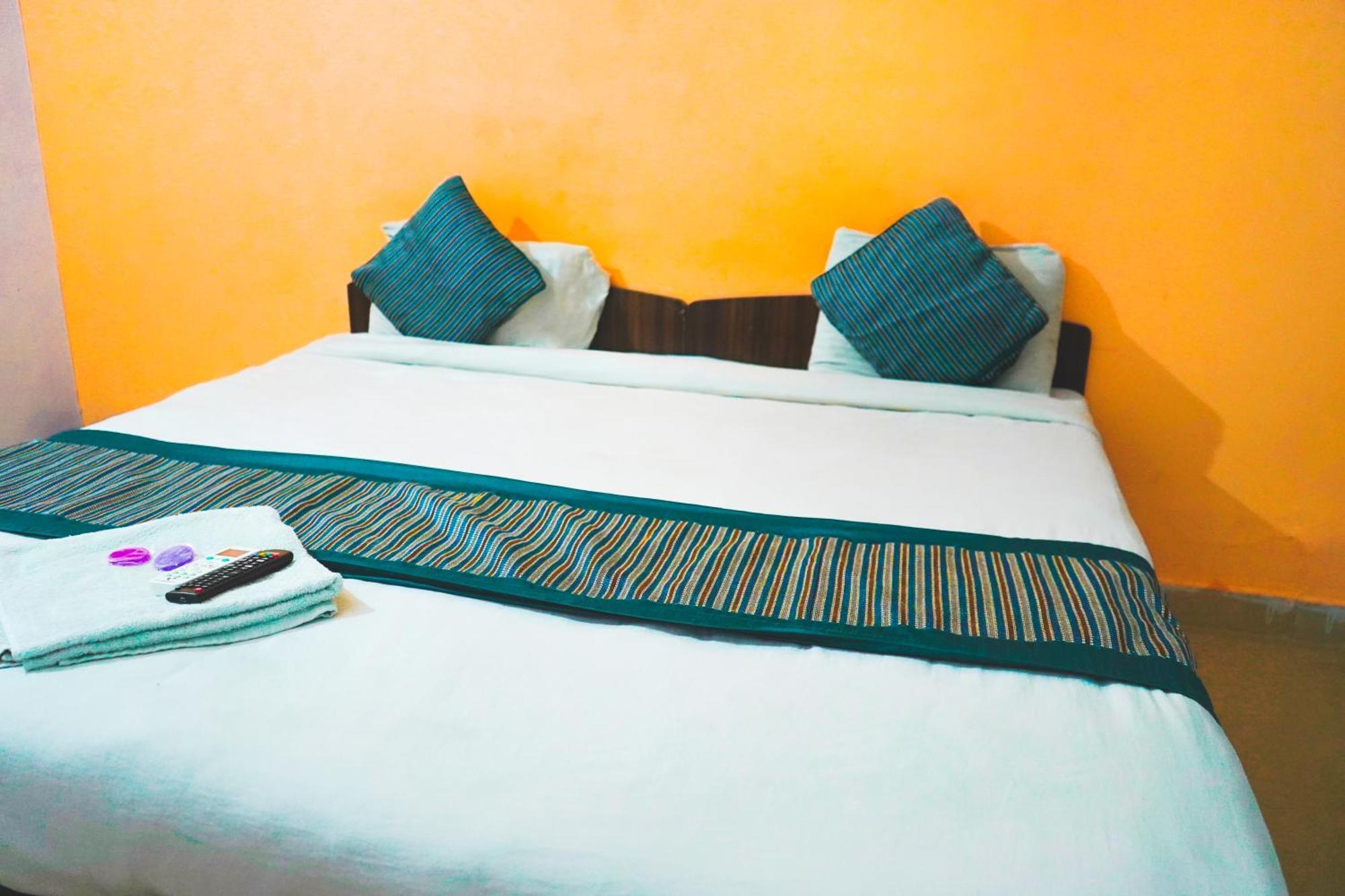Krishna Residency Near Iskcon Temple Hotel New Delhi