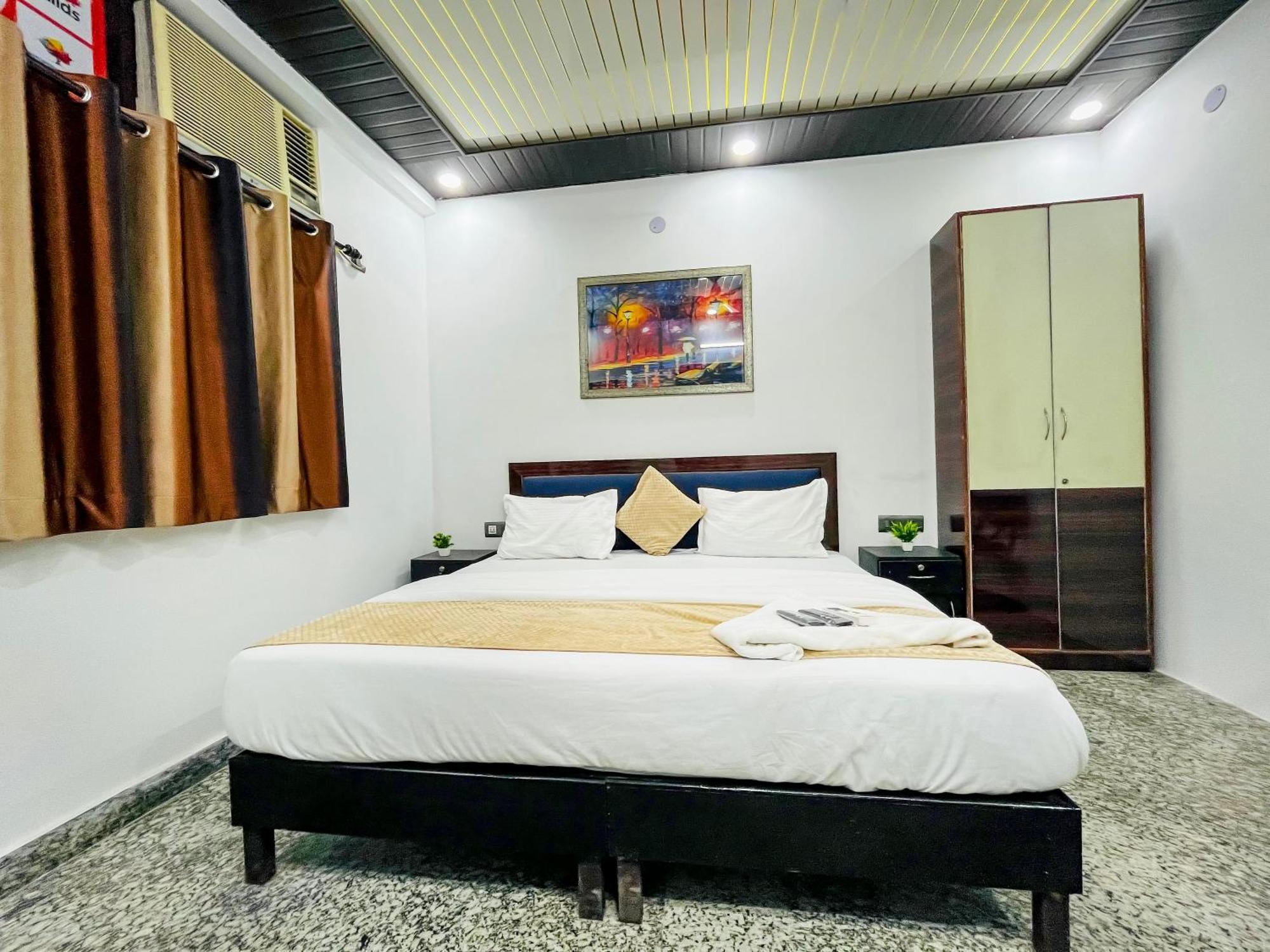 Krishna Residency Near Iskcon Temple Hotel 3*
