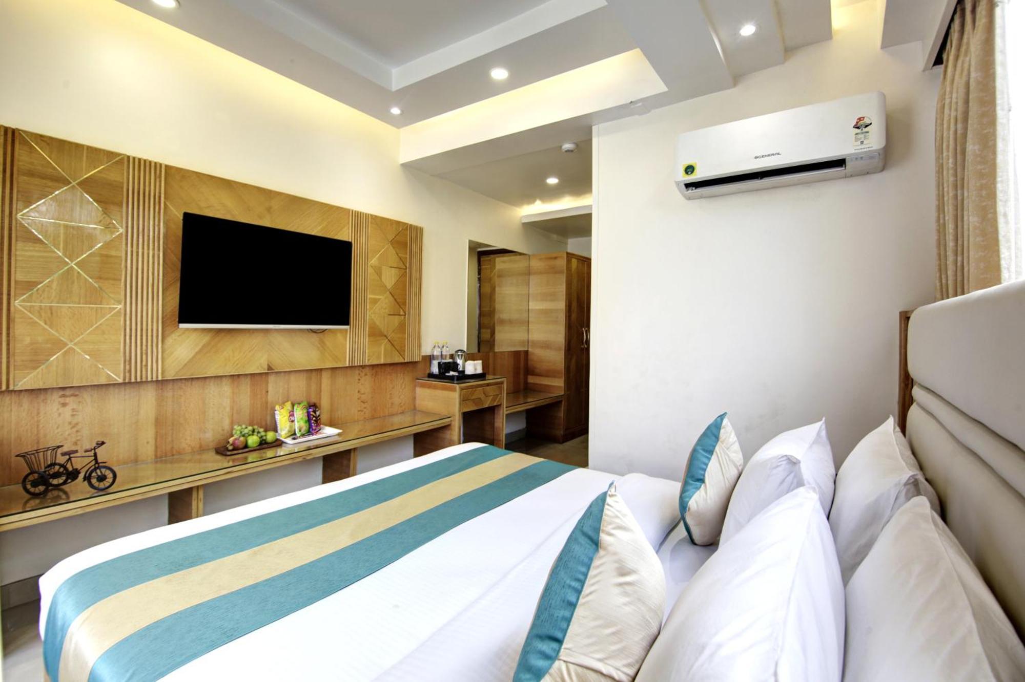 Krishna Plaza 'new Delhi' - By M S Hospitality 4* New Delhi