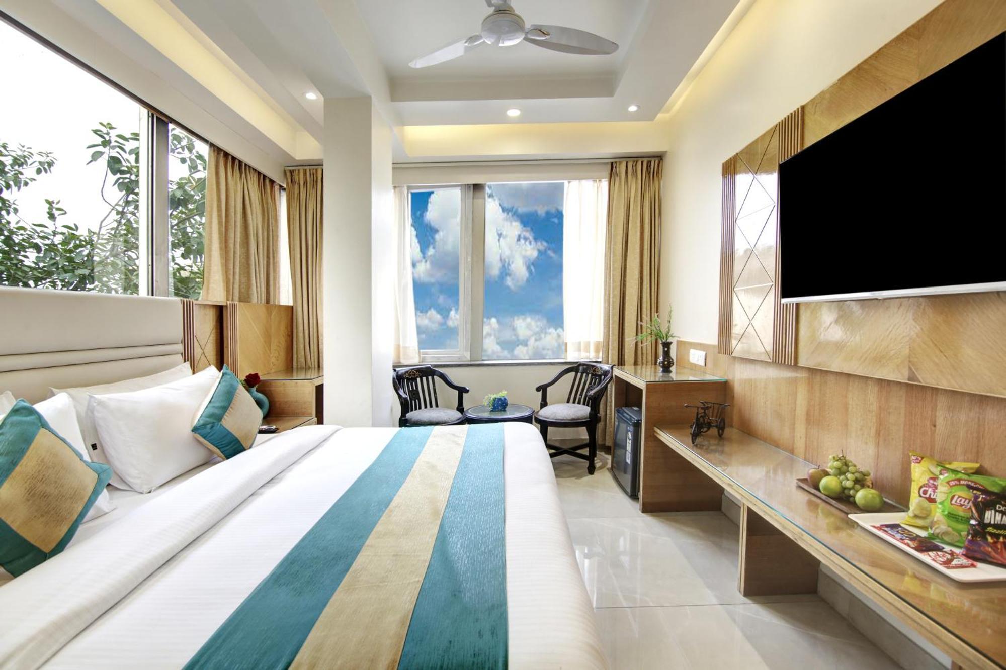 Hotel Krishna Plaza 'new Delhi' - By M S Hospitality