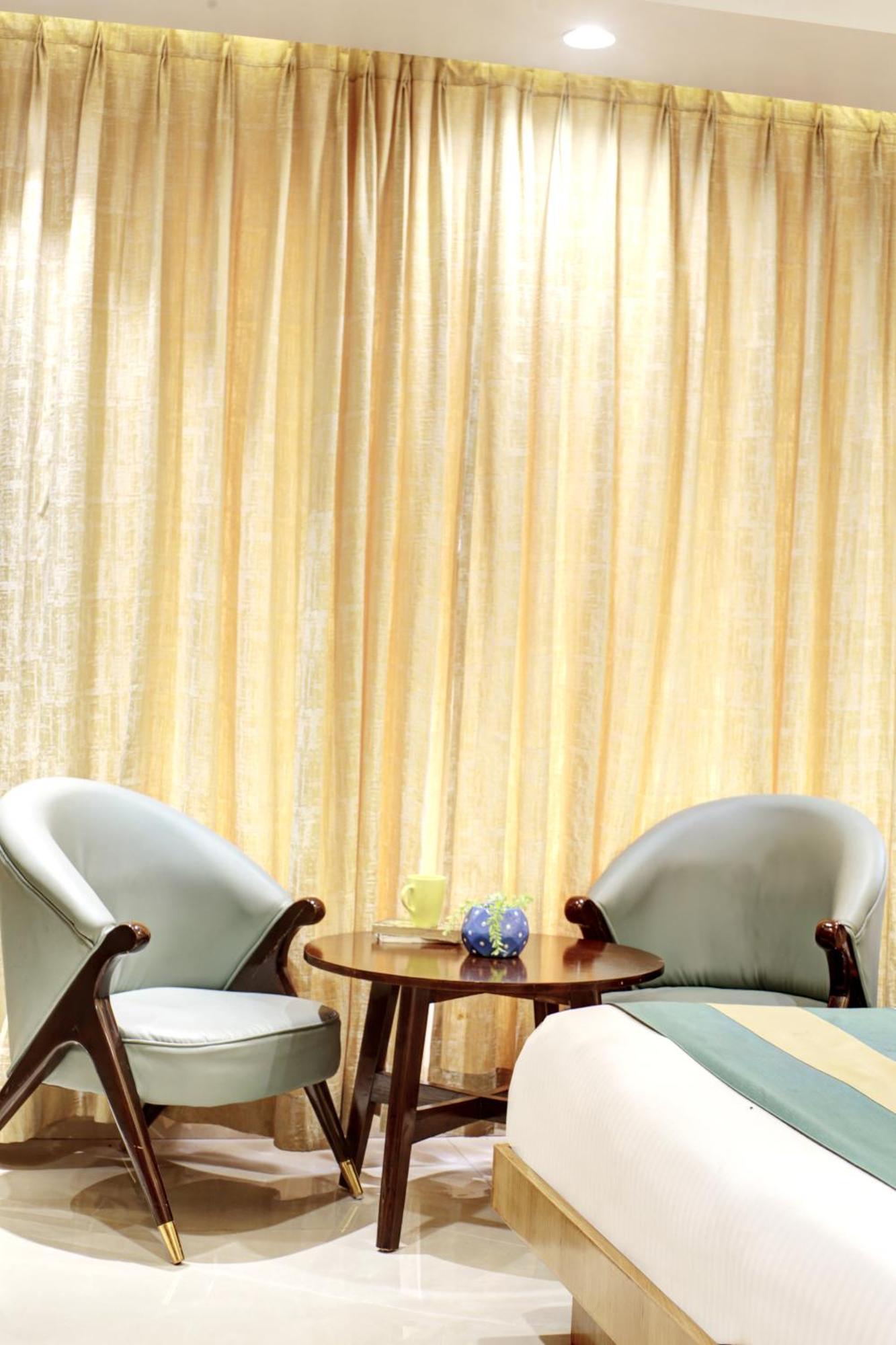 Krishna Plaza 'new Delhi' - By M S Hospitality 4*