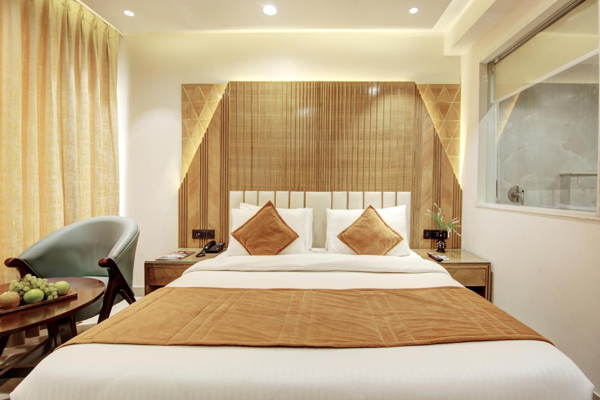 Krishna Plaza 'new Delhi' - By M S Hospitality Hotel 4*