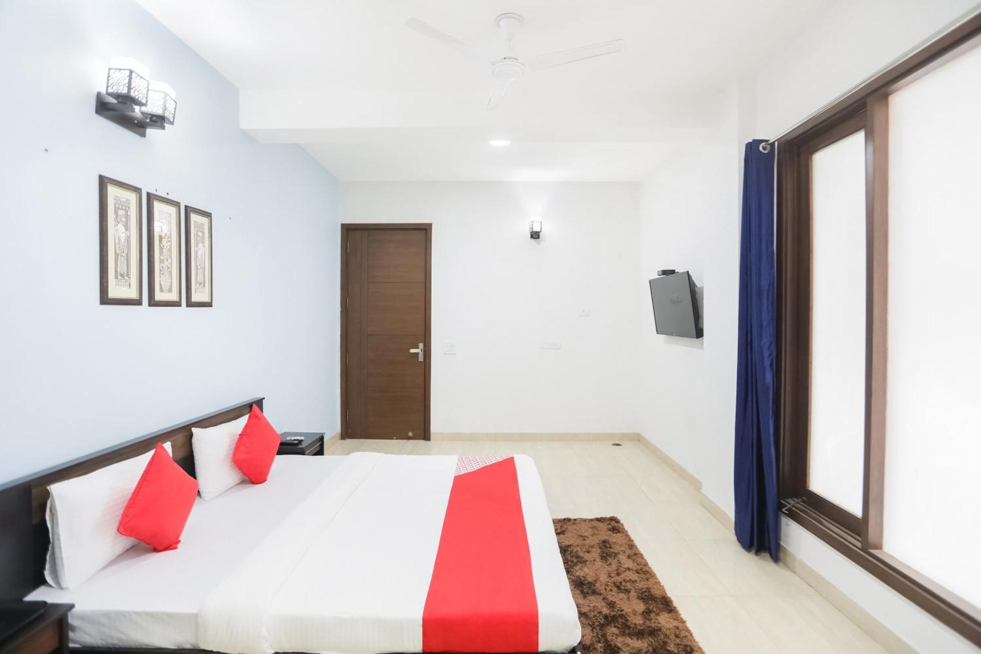 Oyo Flagship Good Vibe