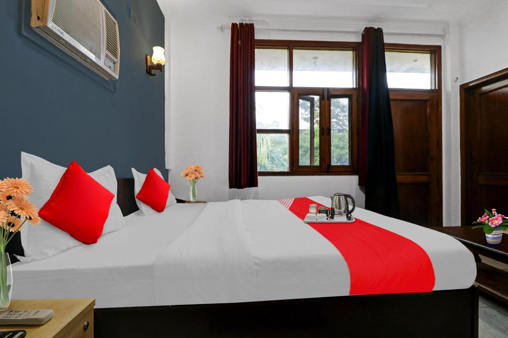 Hotel O Rs 3*