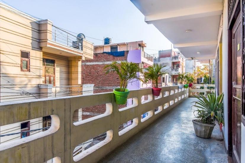 Guest house The Royal New Delhi