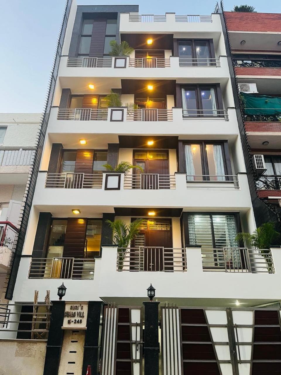 Bluo 2bhk - M Block Mkt Greater Kailash Apartment *
