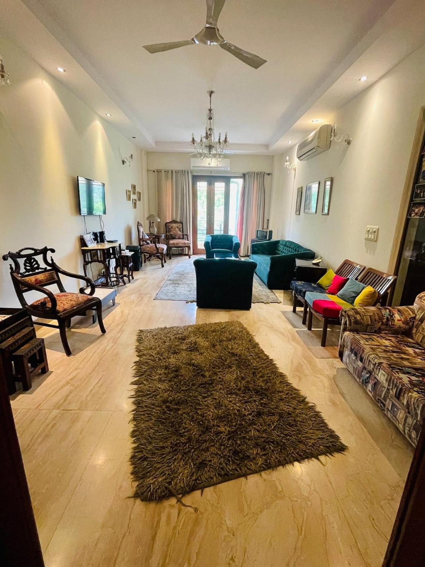 Leisure In Apartment *
