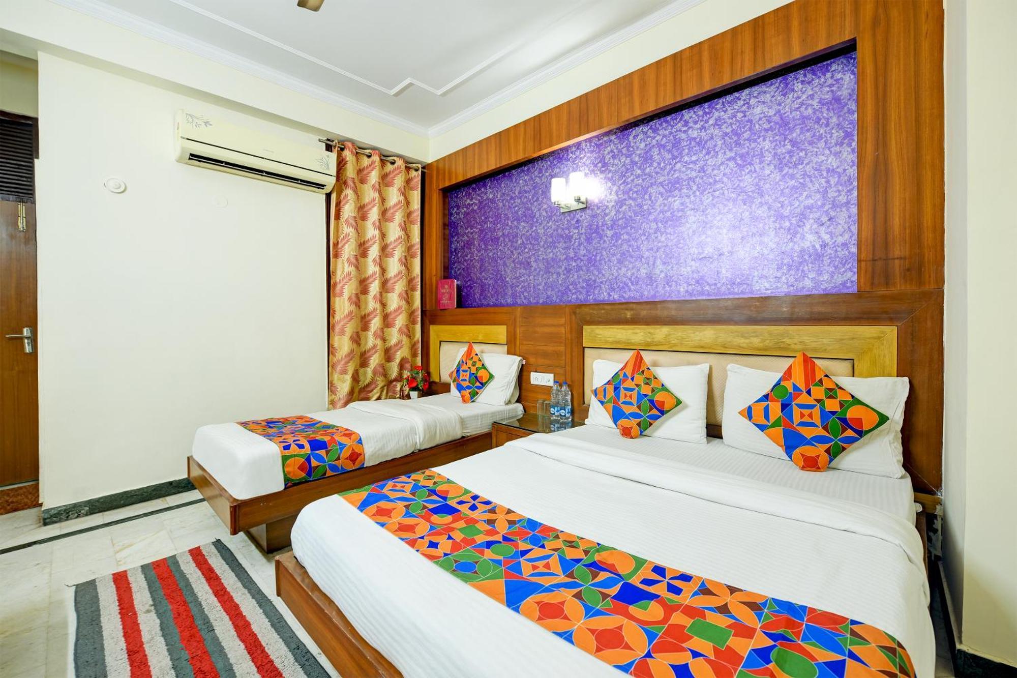 Vedant Deluxe By Singh Residency Casa de hóspedes