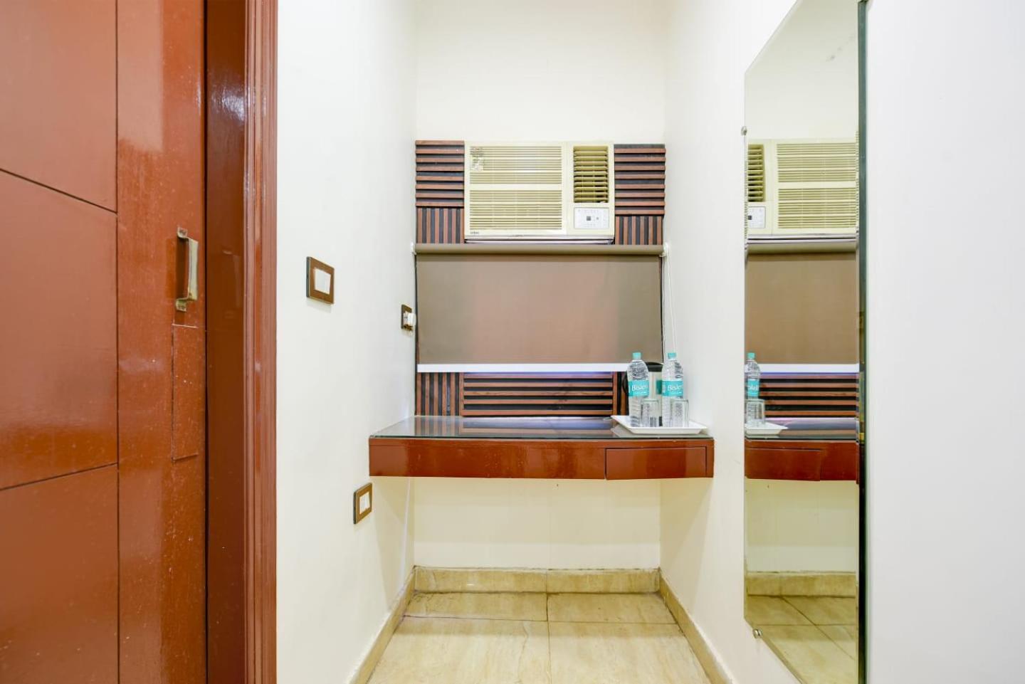 Vedant Deluxe By Singh Residency
