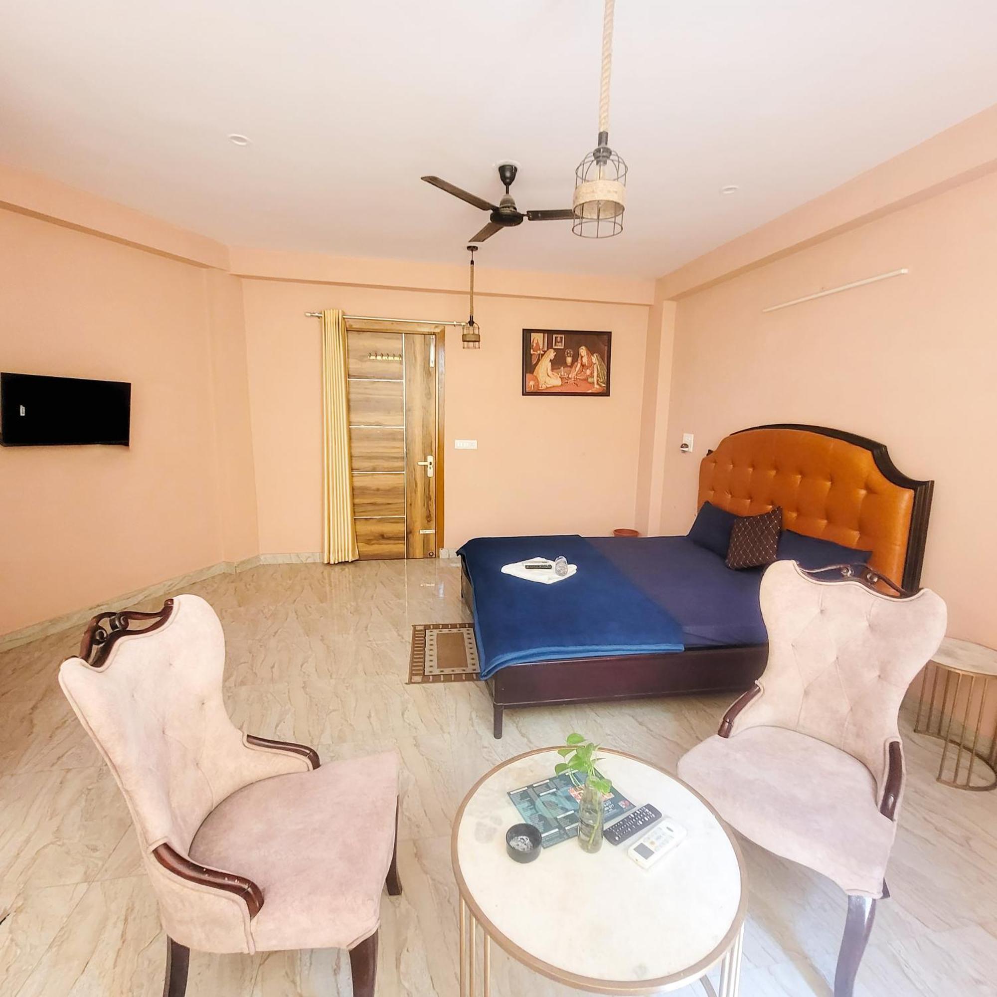 Rose - Dwarka Sec 8 3*