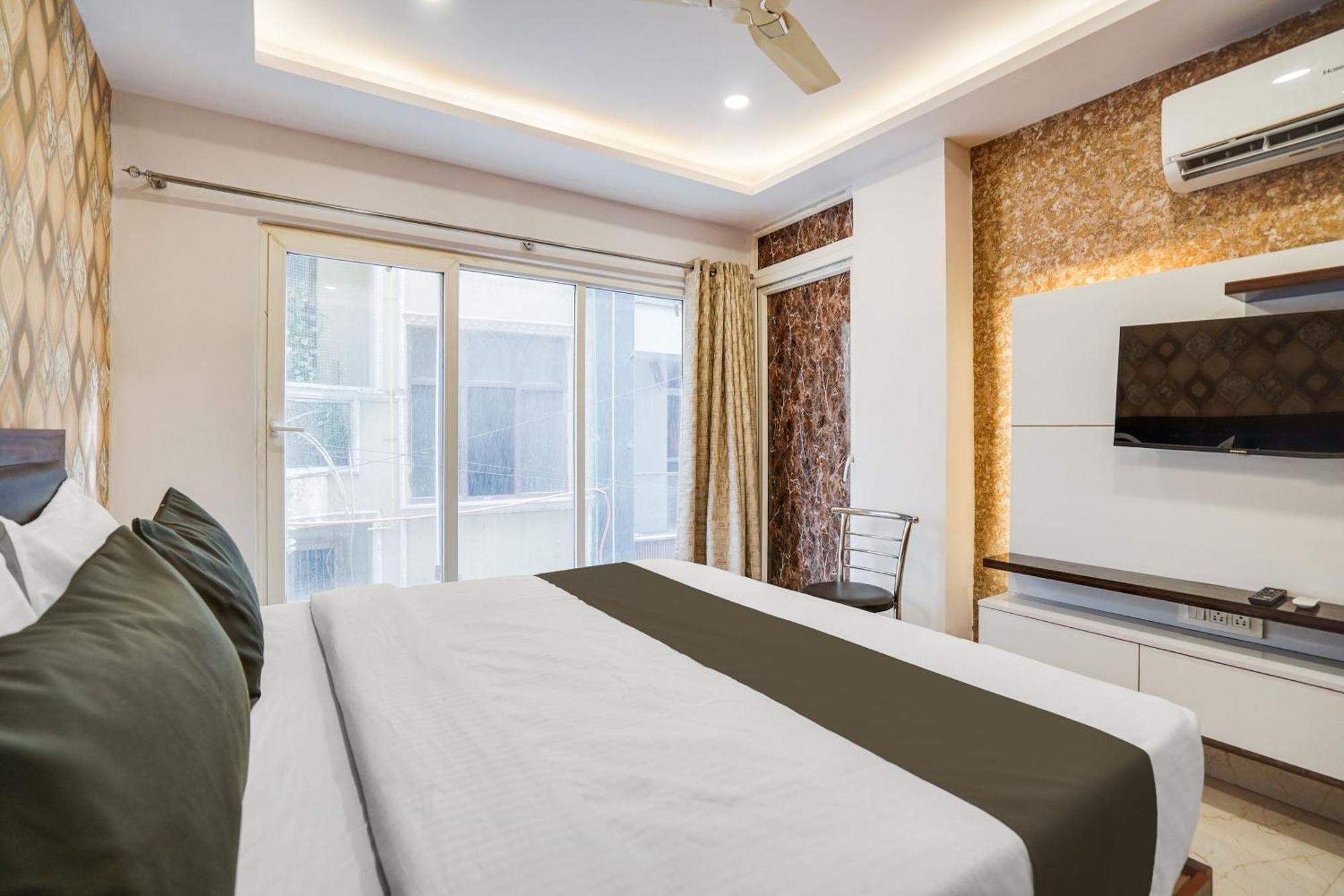 Hotel O Devika 3*