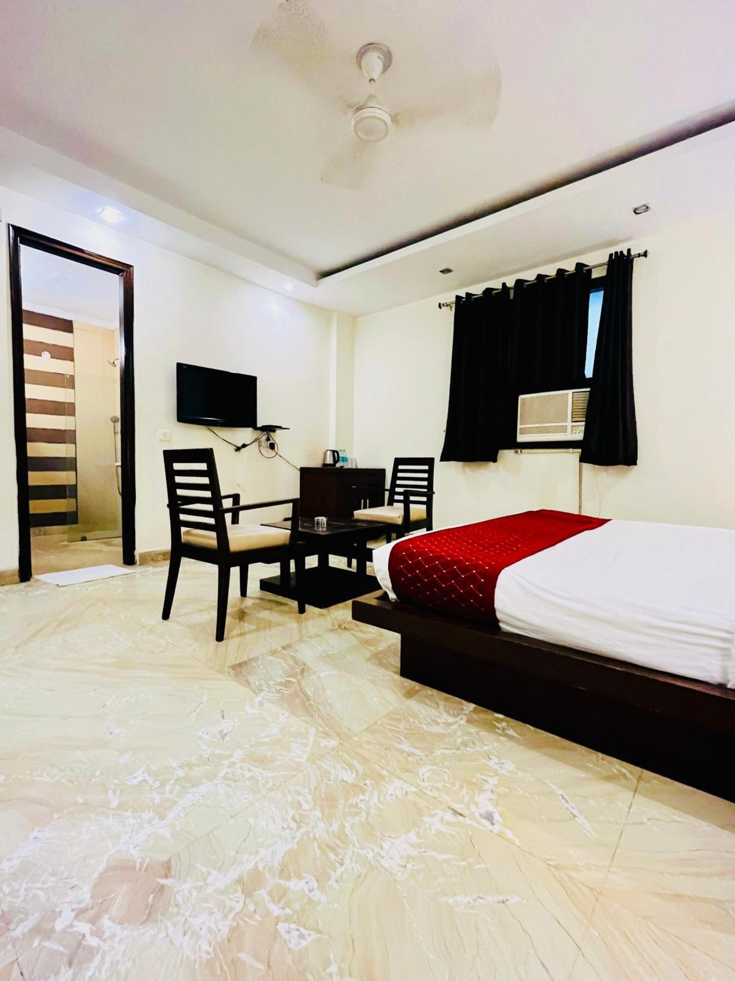 The Paradise In - Near Karol Bagh Metro Station Hotel Delhi (National Capital Territory of India)