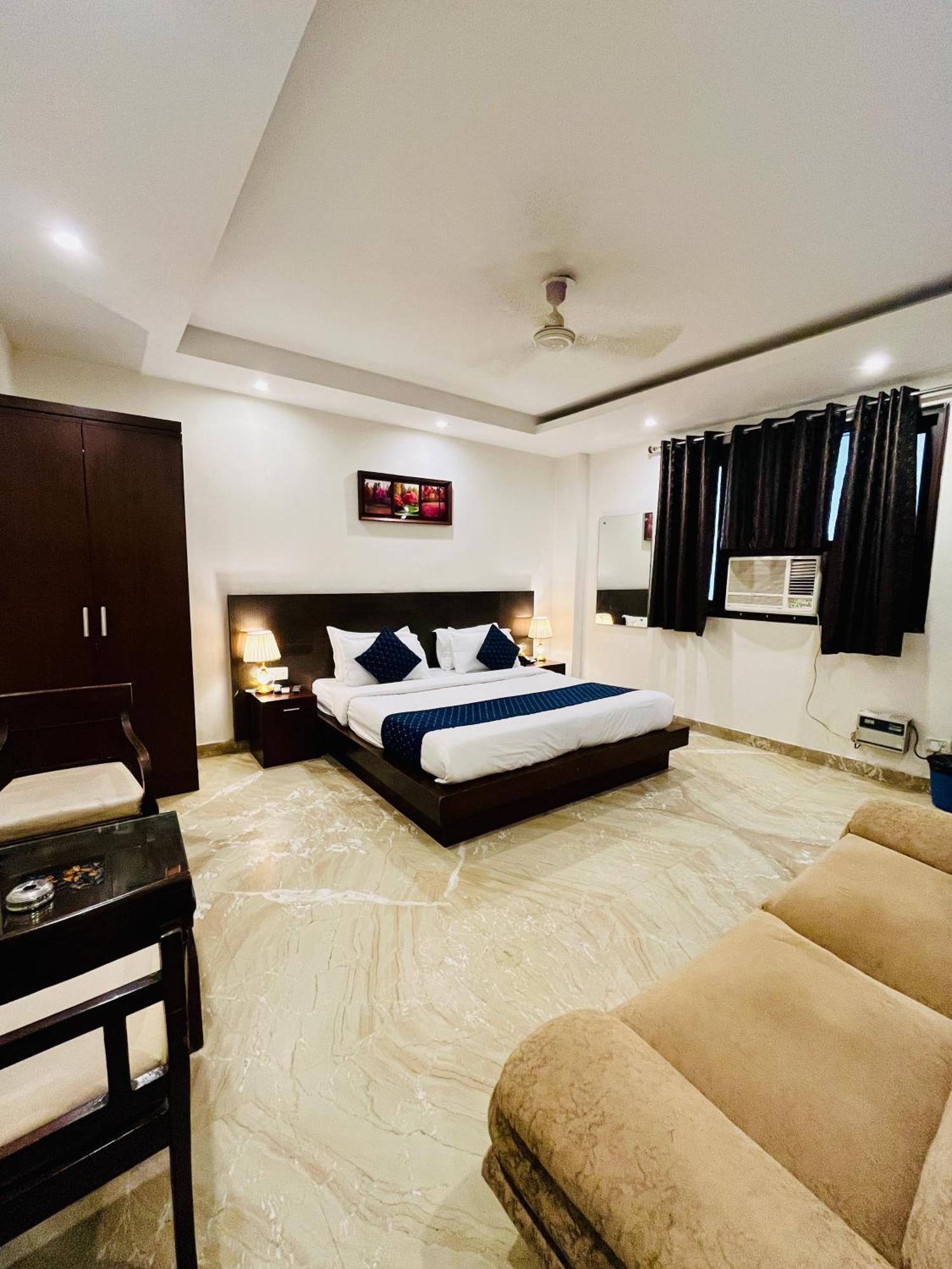 The Paradise In - Near Karol Bagh Metro Station Hotel 3*