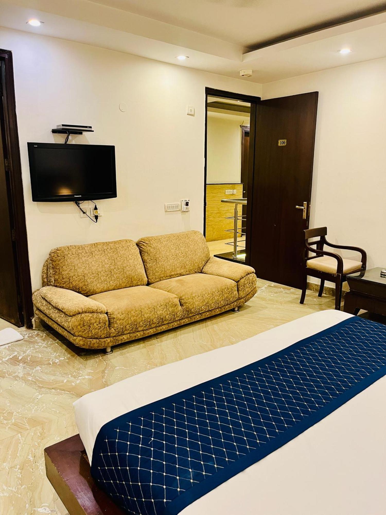 The Paradise In - Near Karol Bagh Metro Station 3* Delhi (National Capital Territory of India)