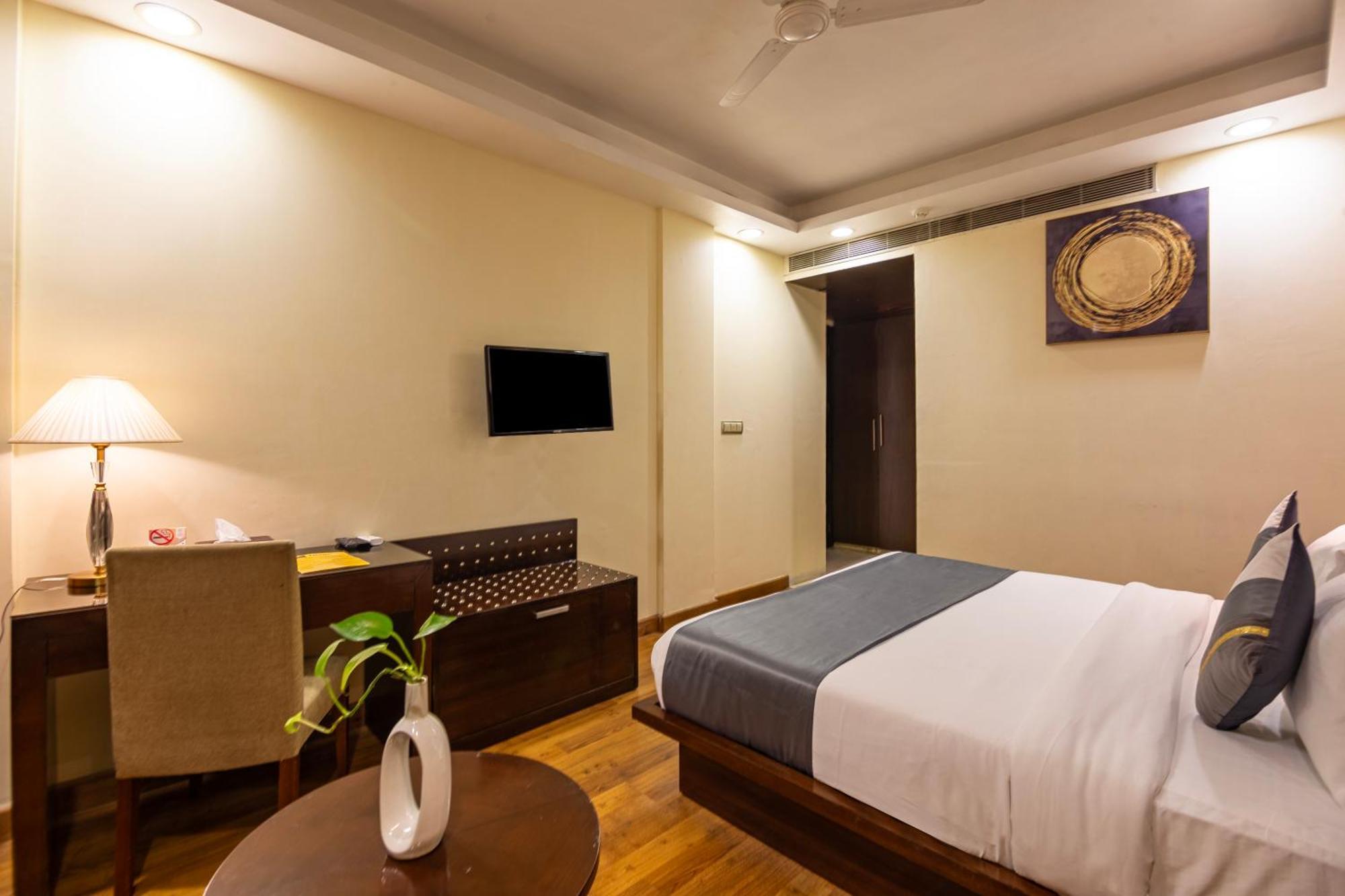 The Grand Orion - Kailash Colony Hotel 3*