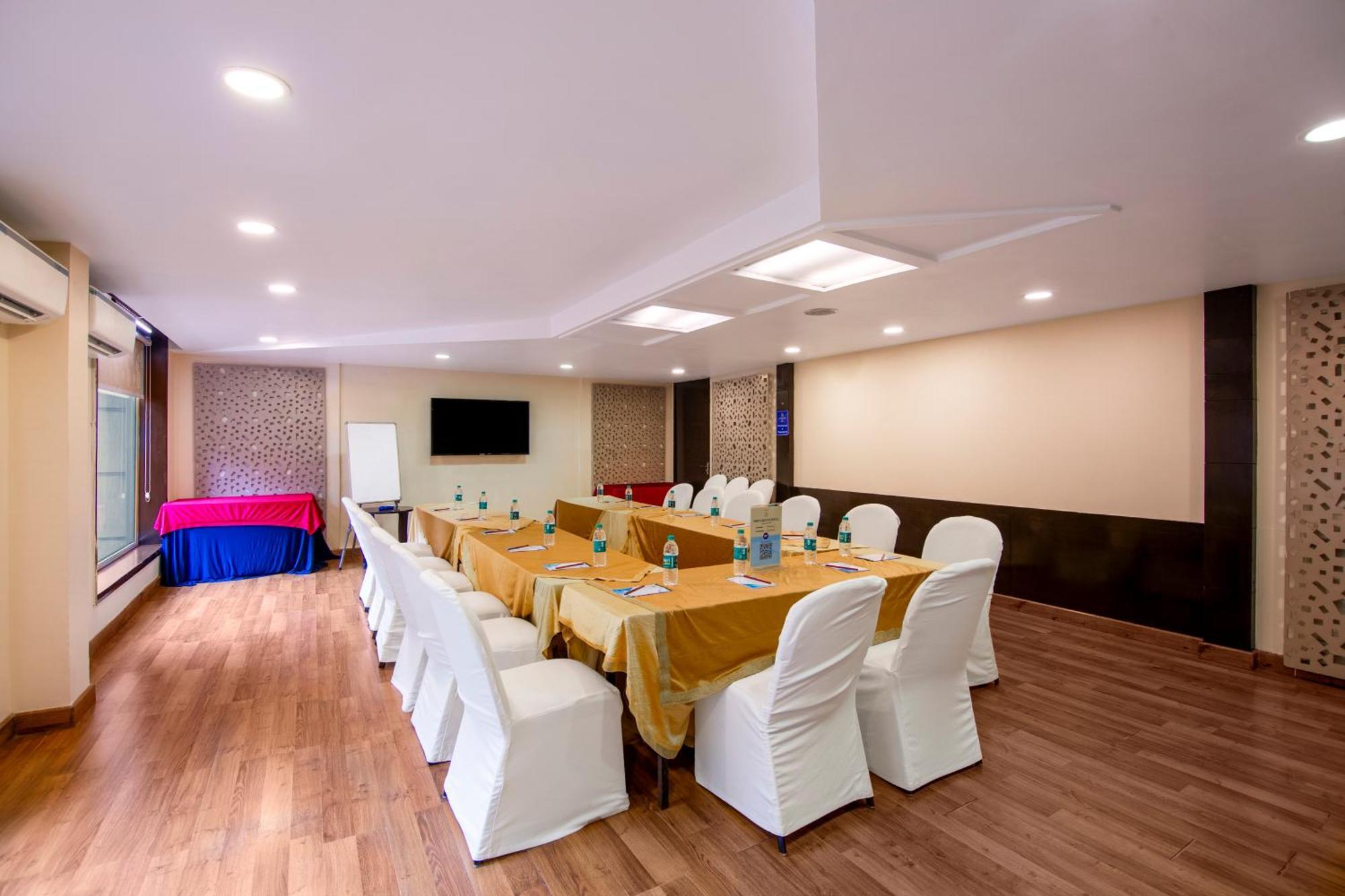 The Grand Orion - Kailash Colony 3* New Delhi