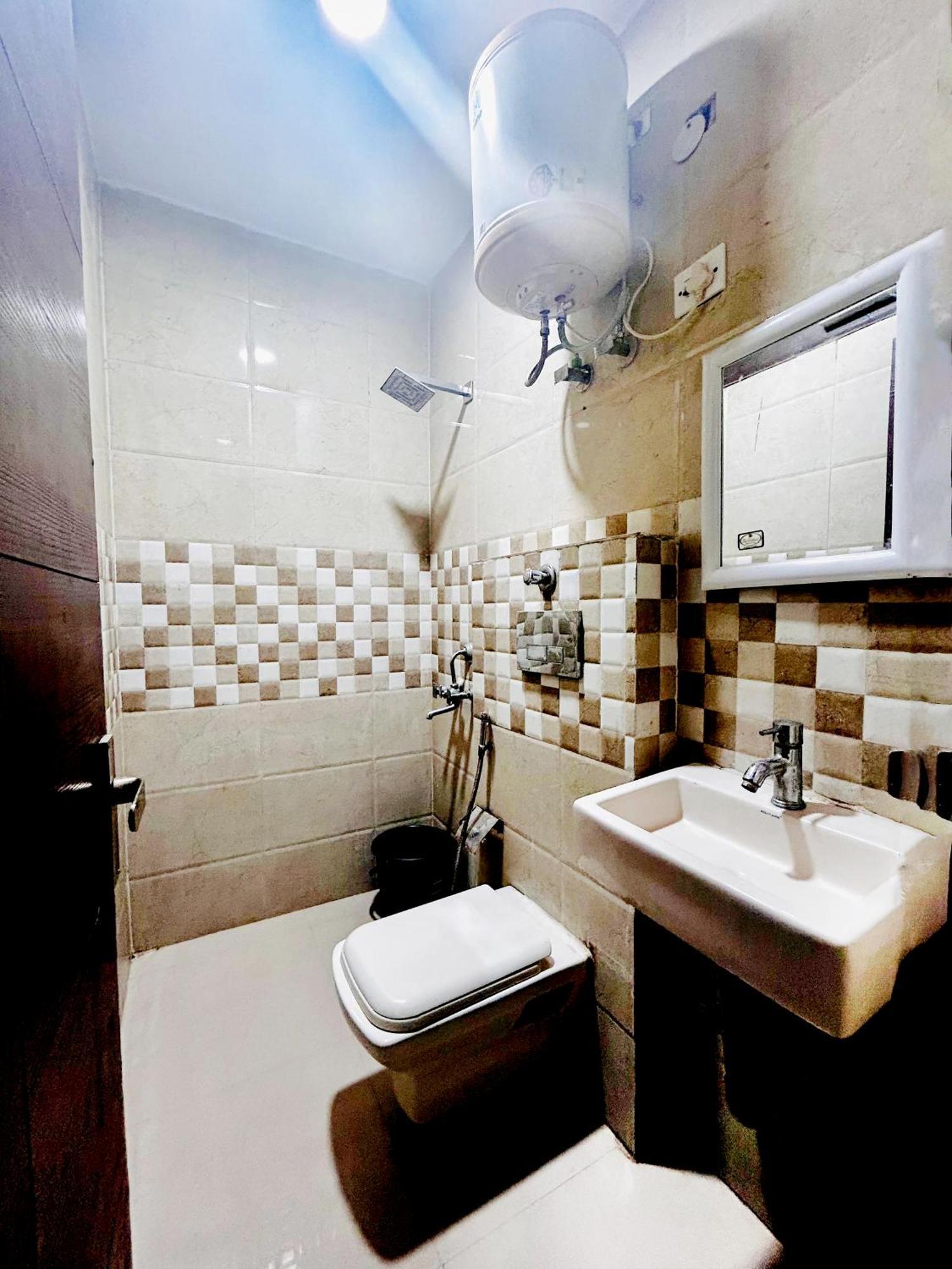 Hotel Classic - Nizamuddin Dargah Hotel Nova Deli