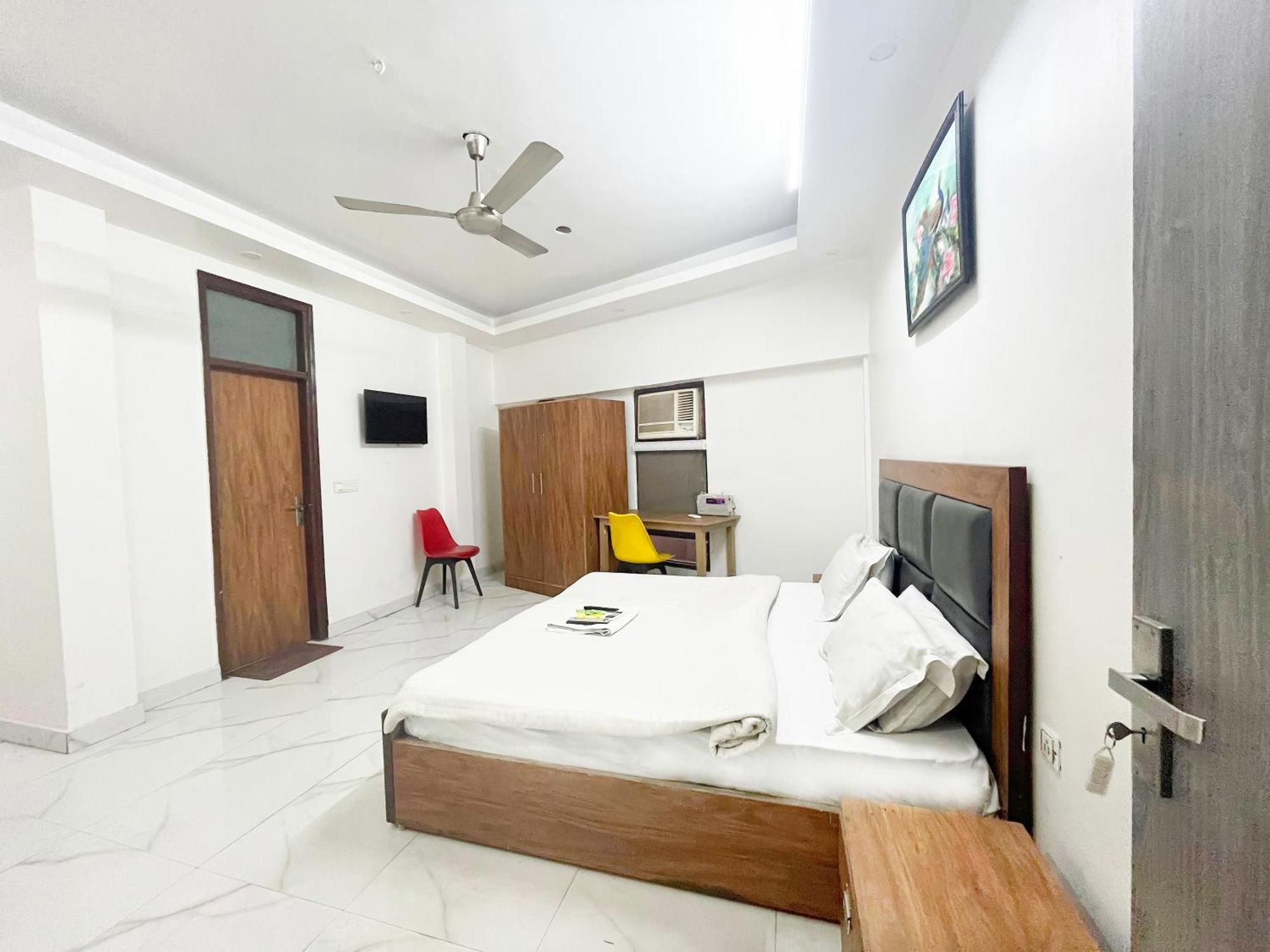 Hotel Classic - Nizamuddin Dargah Hotel 3*
