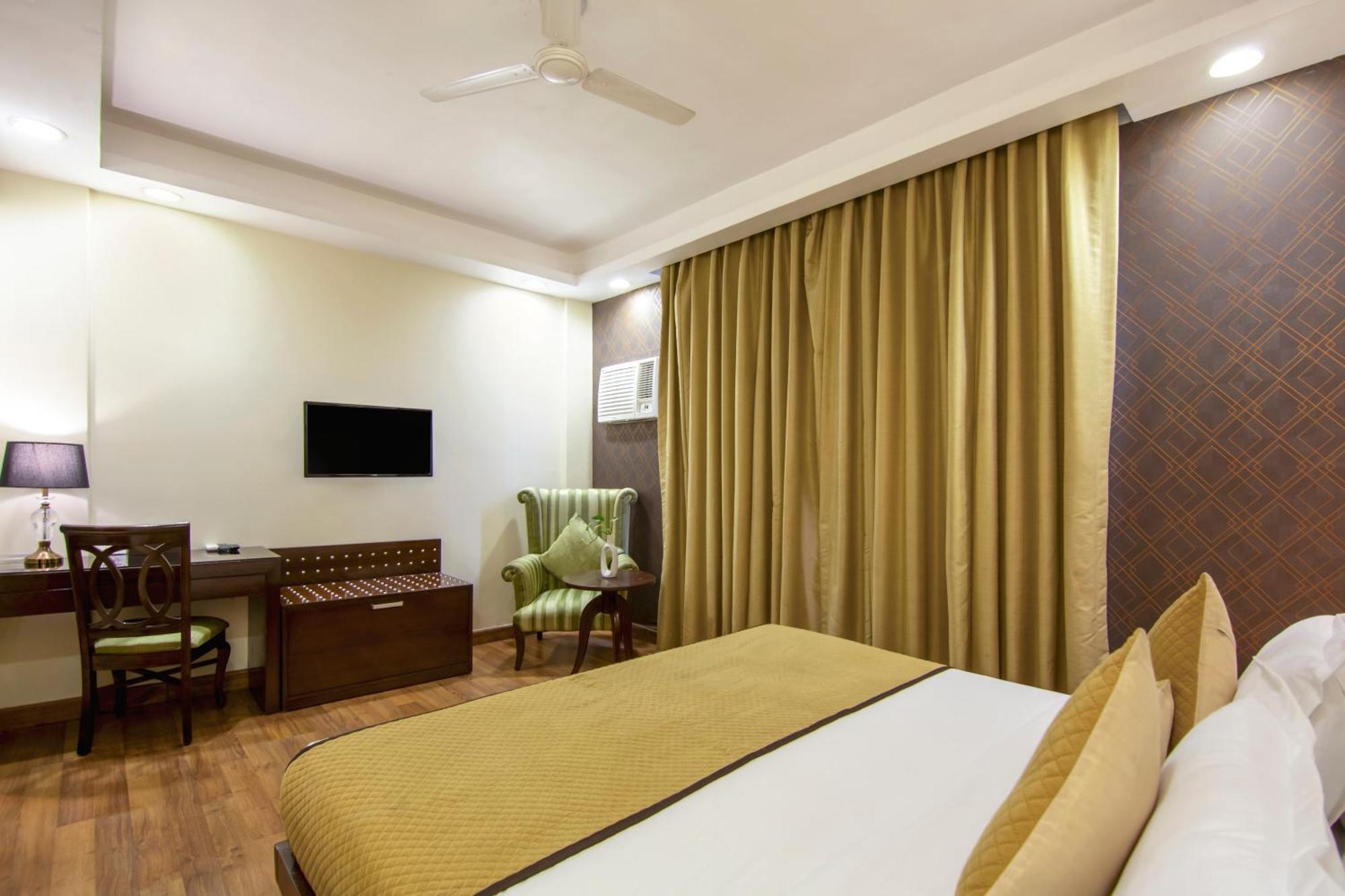 Hotel The Grand Orion - Kailash Colony
