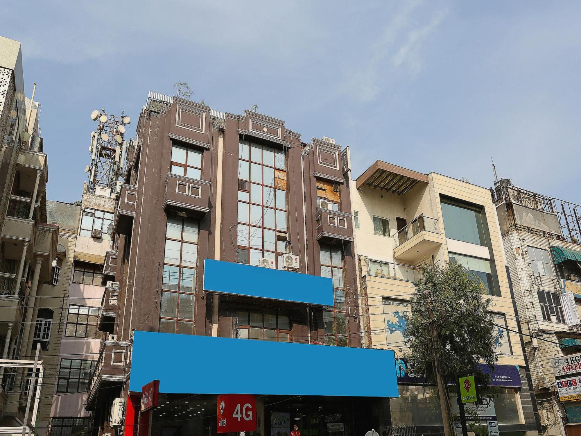 Oyo Flagship F Five Hotel New Delhi