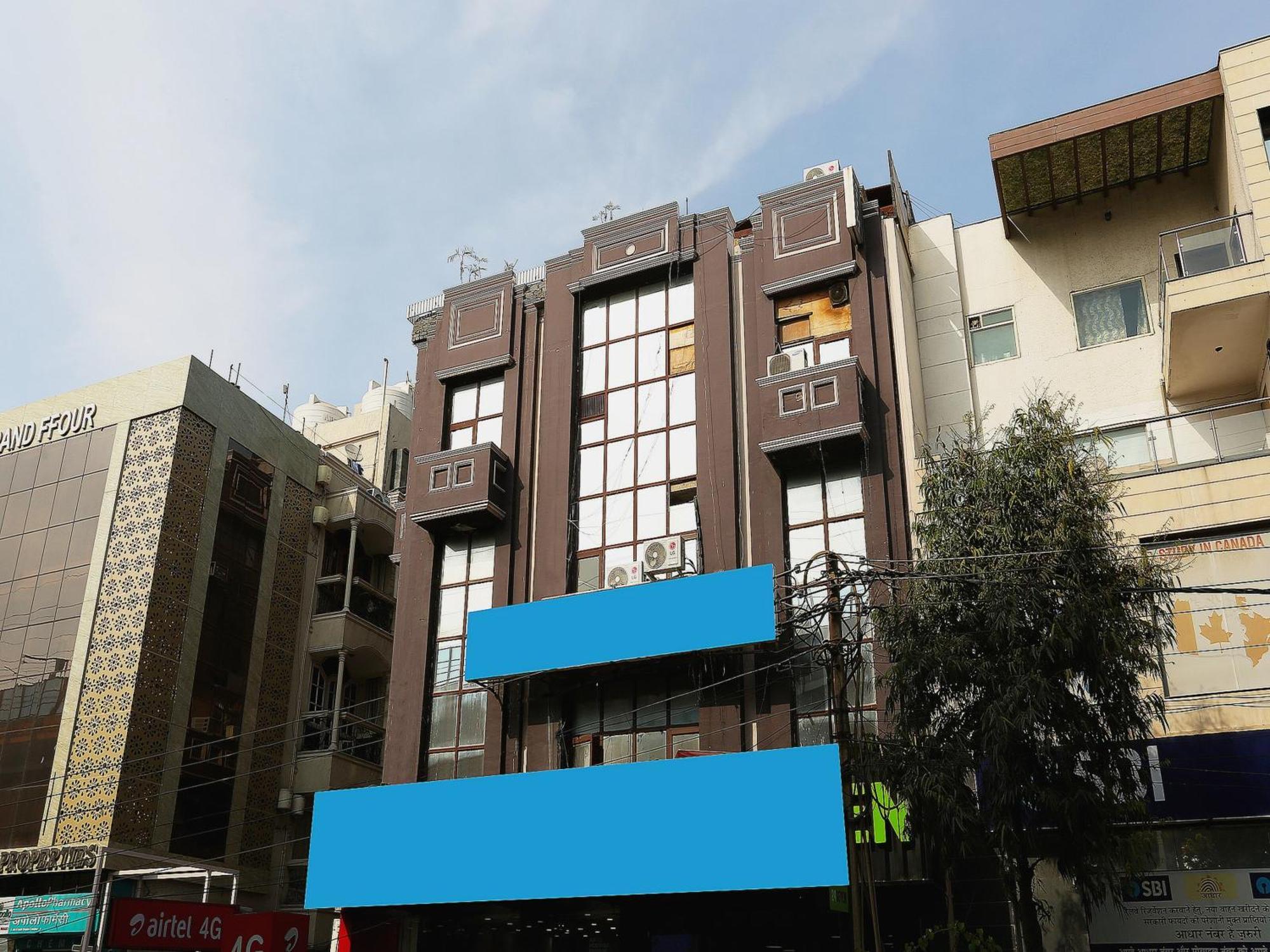Oyo Flagship F Five 3* New Delhi