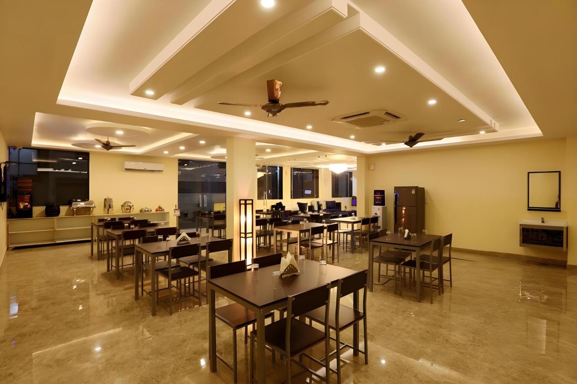 Hotel Aeroporto Nearest Landmark Aerocity Delhi