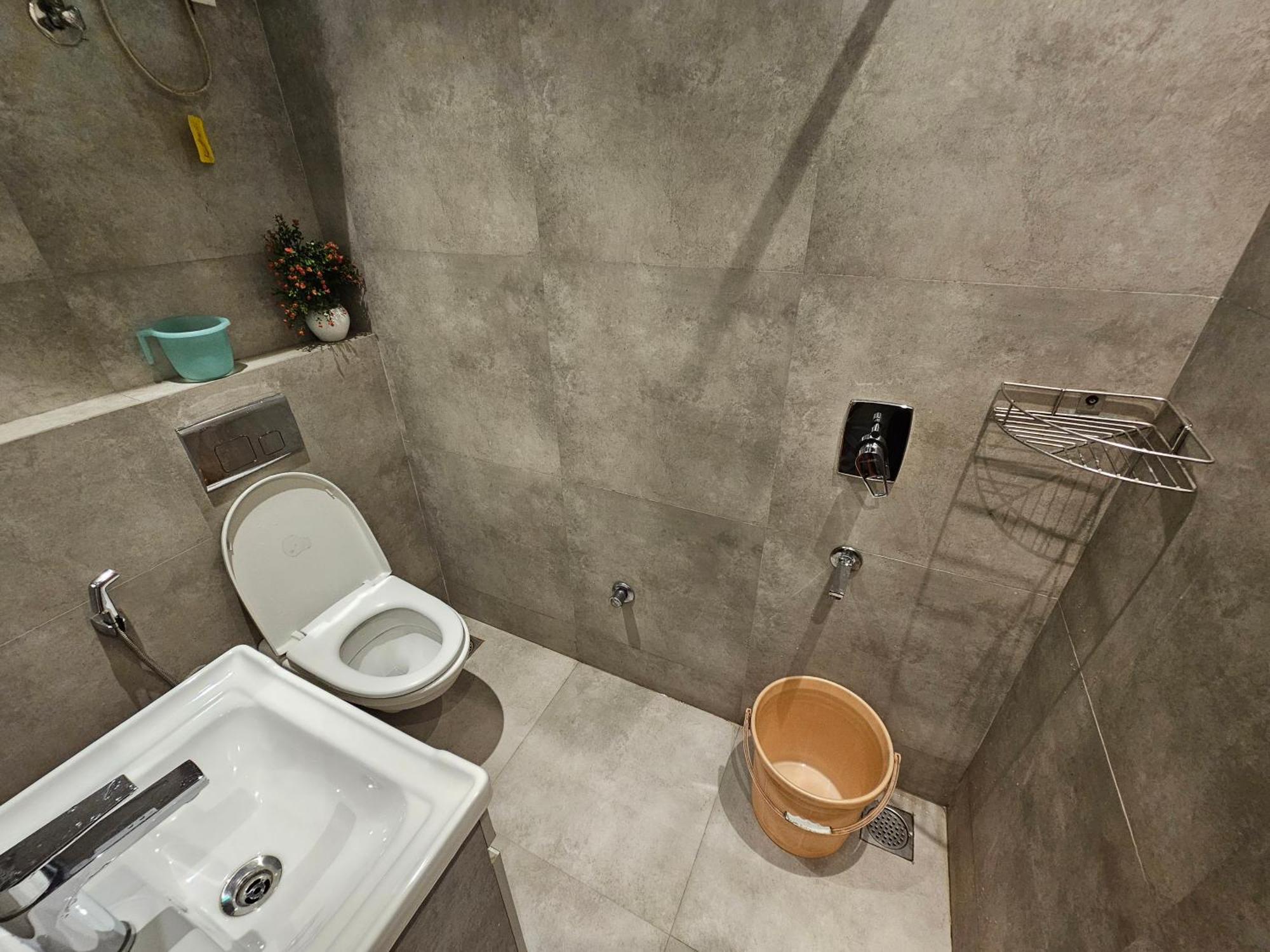 Deer Park Luxury New Delhi