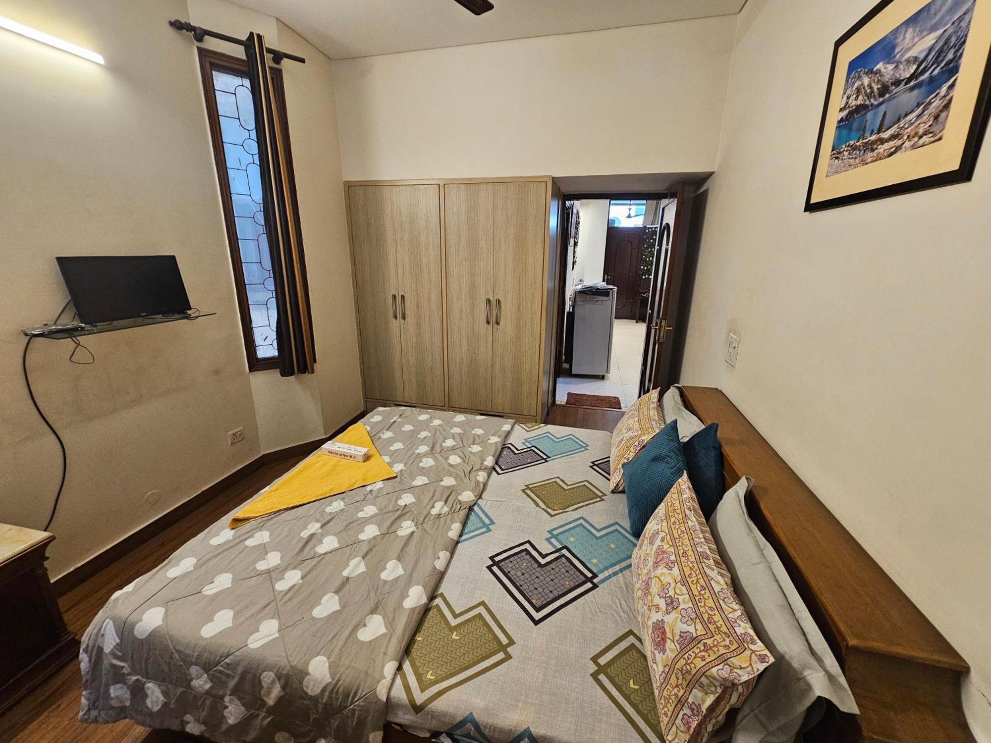 Deer Park Luxury New Delhi