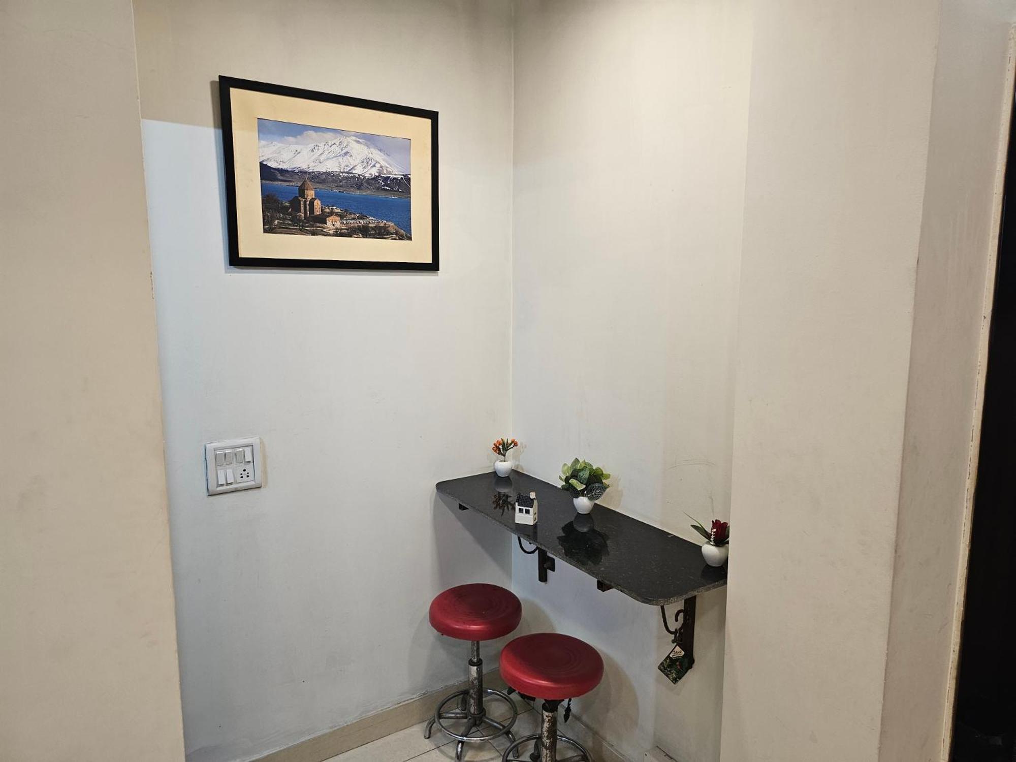 Deer Park Luxury * New Delhi