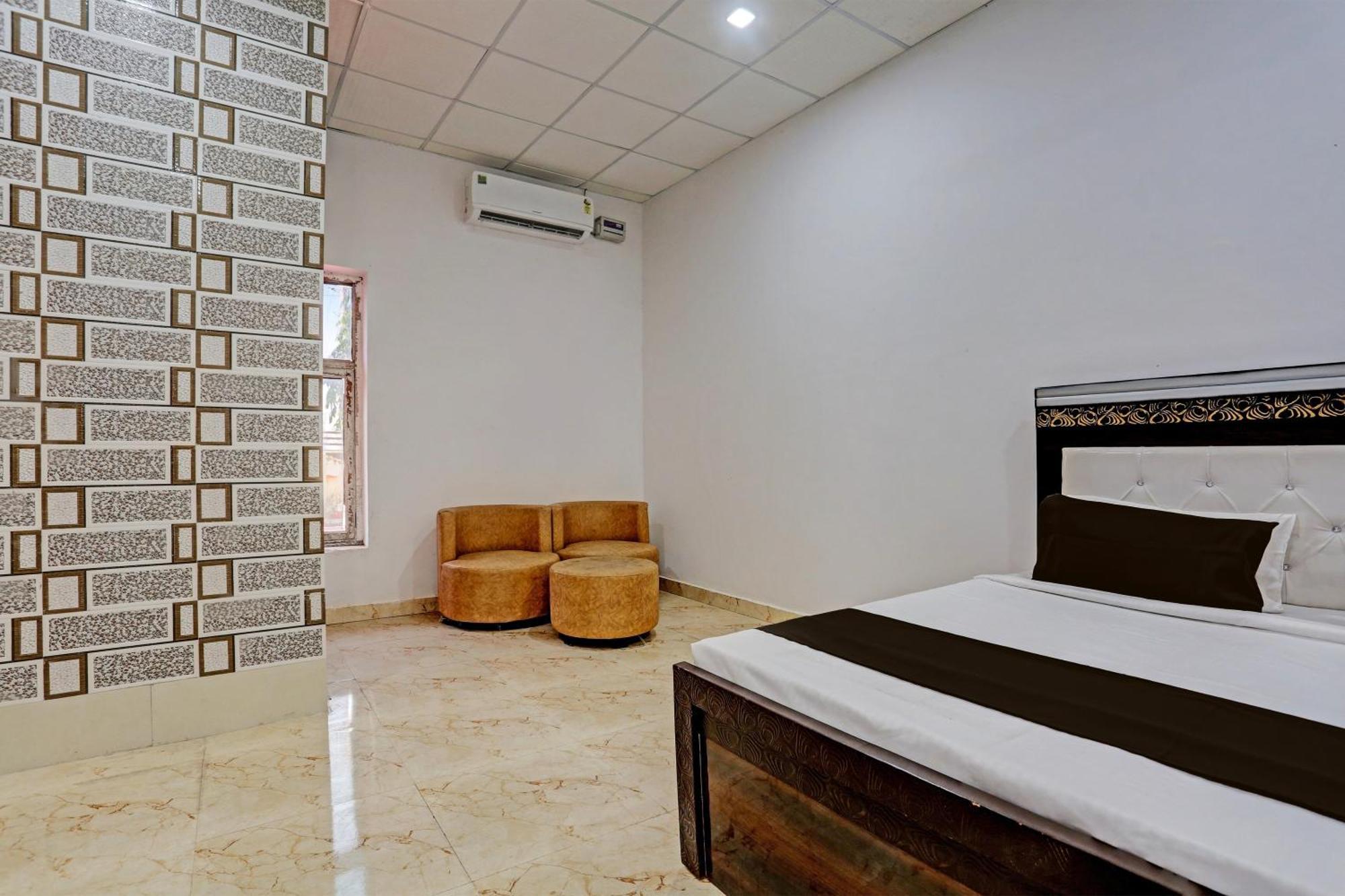 O Murliwala Wedding Palace And Hotel 3*