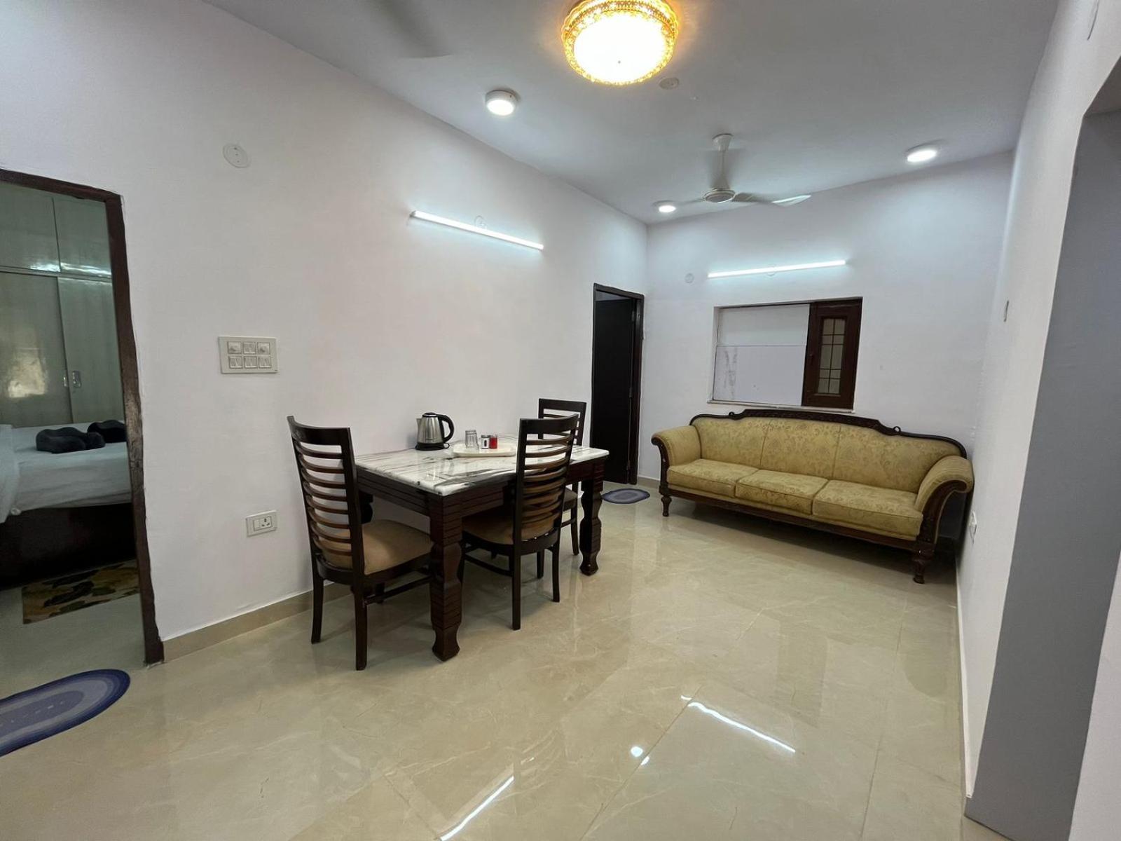 Fortune Service 1bhk,l-73a Saket Apartment