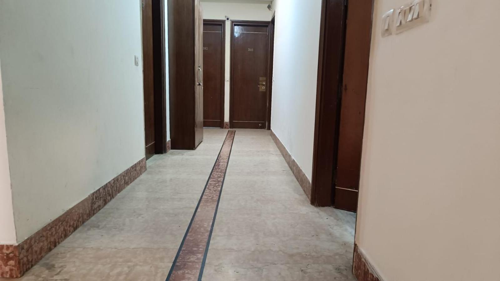 Hotel East Inn - Patel Nagar