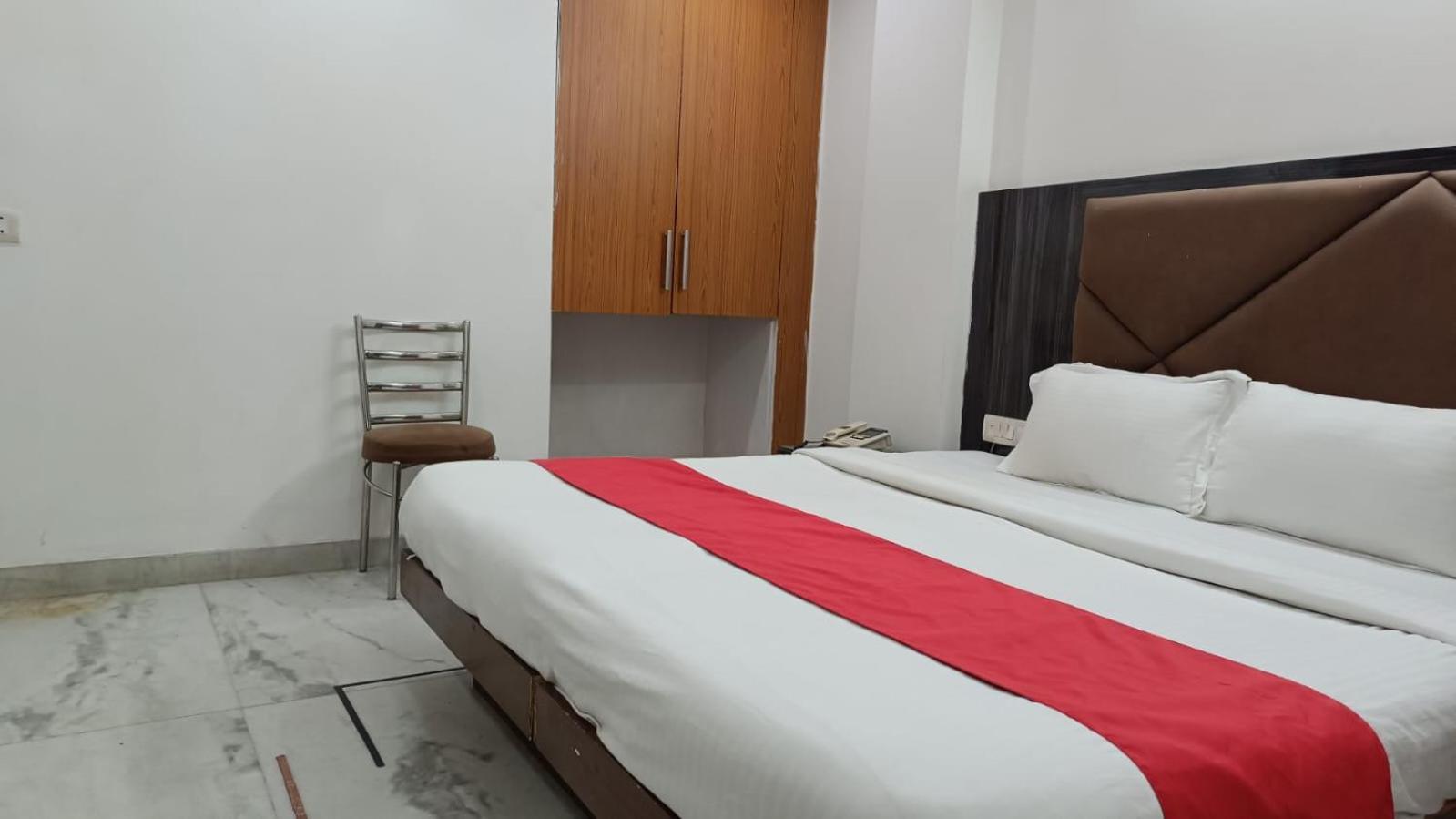 Hotel Hotel East Inn - Patel Nagar
