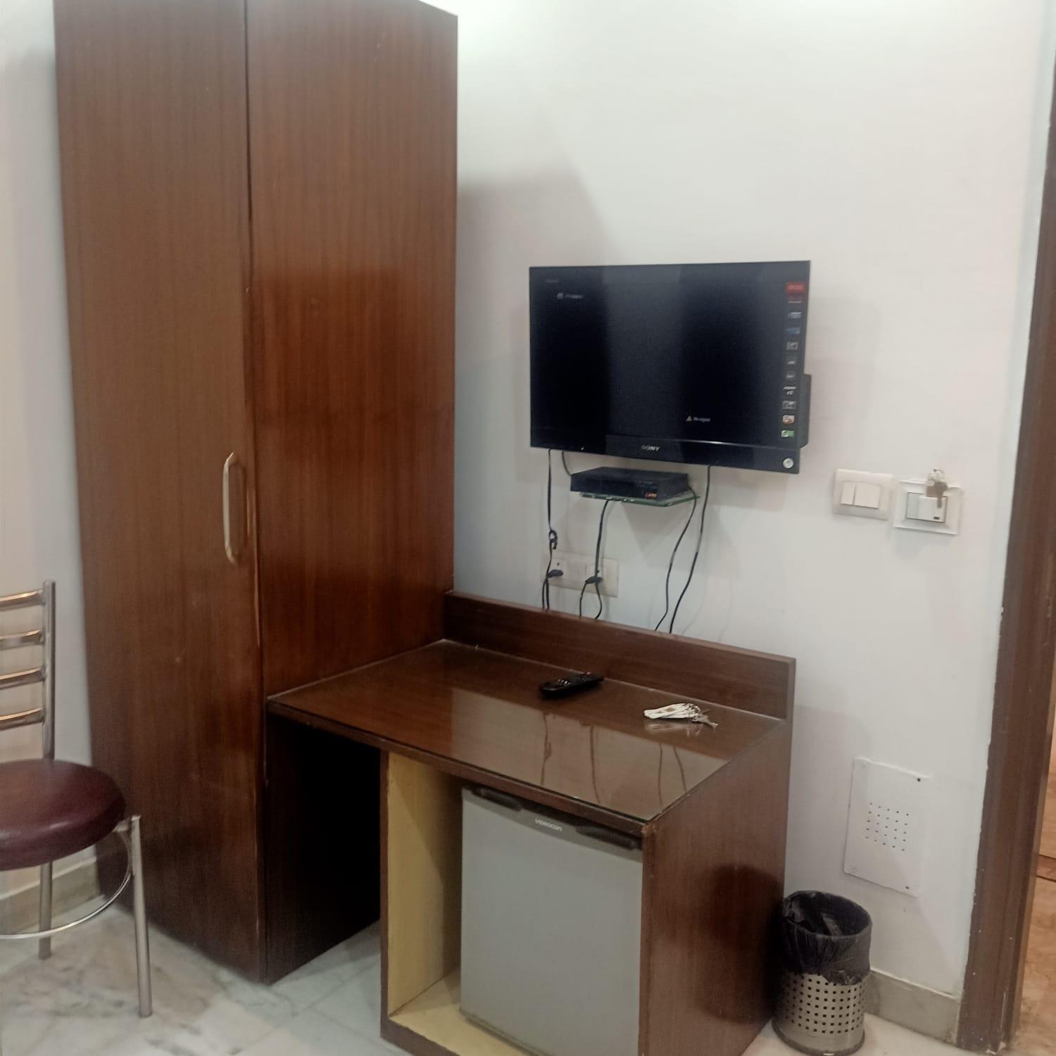 Hotel East Inn - Patel Nagar 3*
