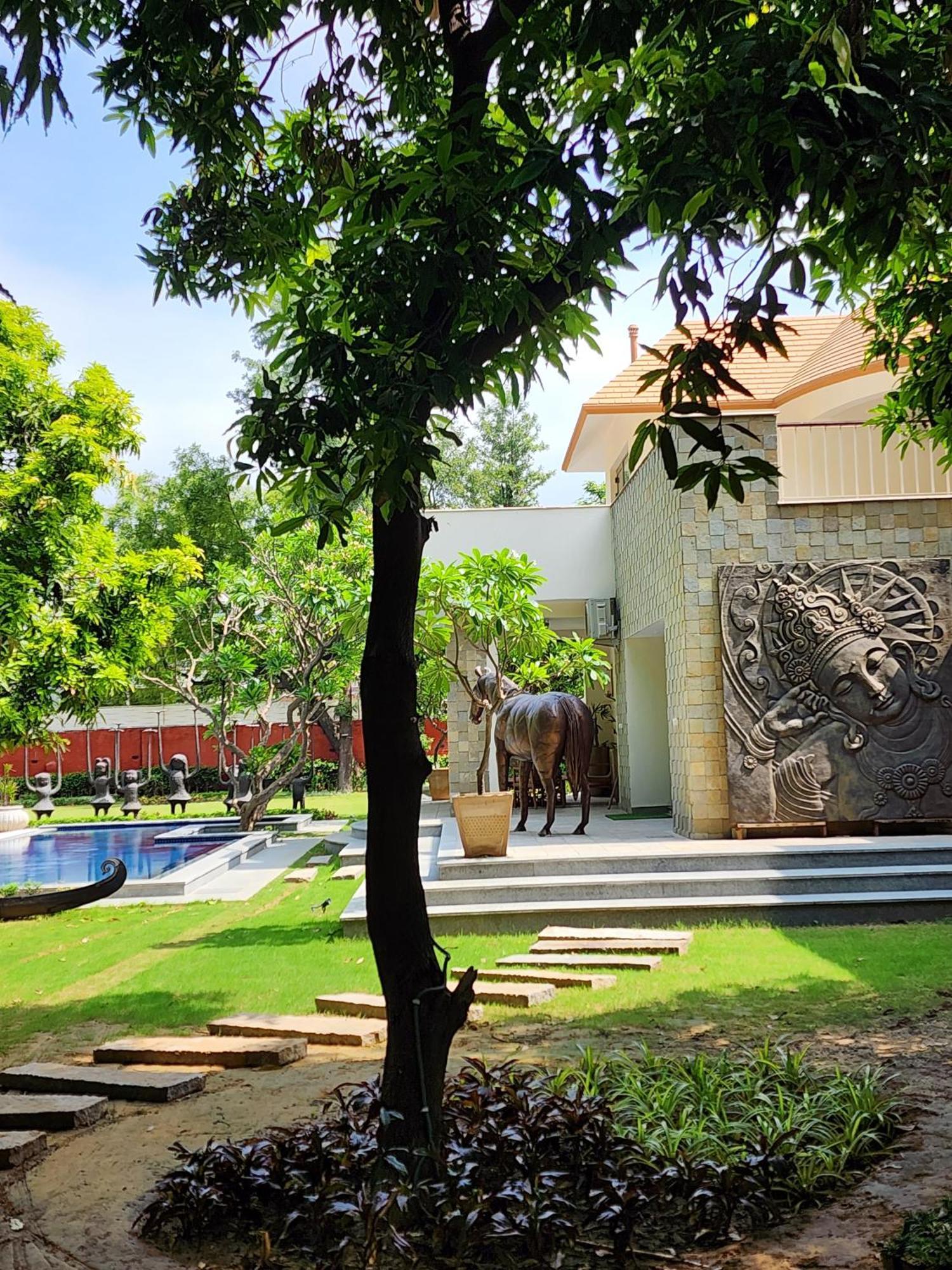 Villa Elivaas Oasis - Luxe 6 Bhk With Pvt Pool