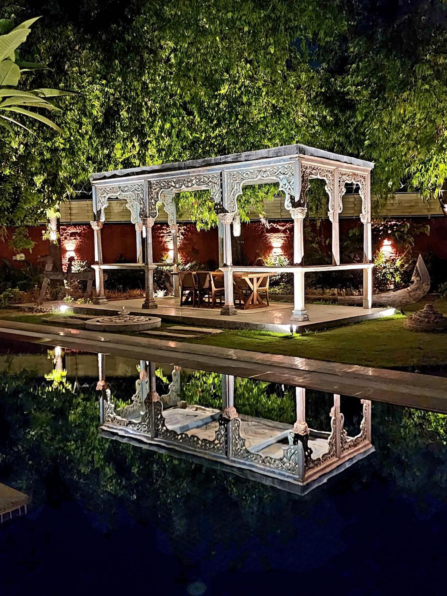 Elivaas Oasis - Luxe 6 Bhk With Pvt Pool Villa