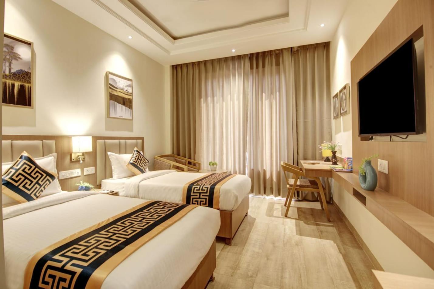 Grand Marina Near Igi Airport Delhi New Delhi