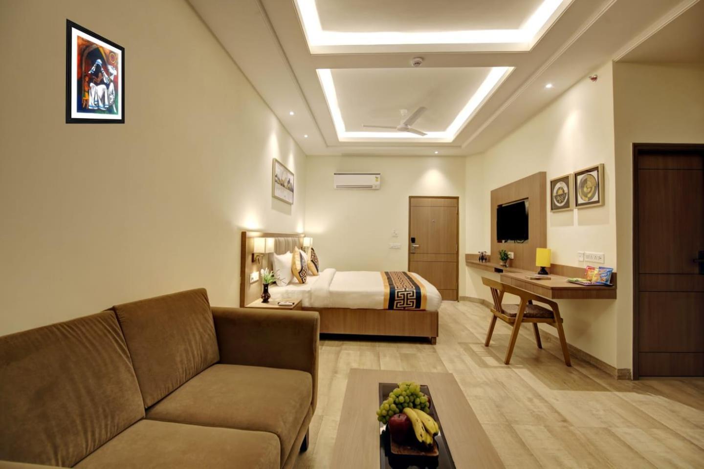 Grand Marina Near Igi Airport Delhi New Delhi
