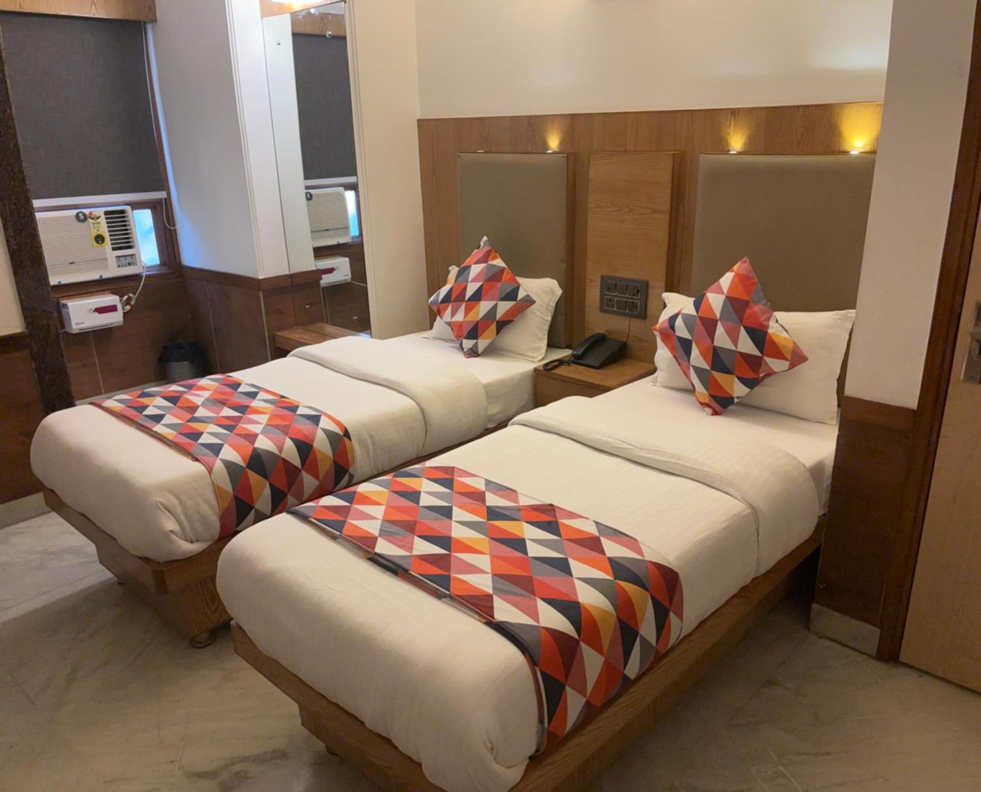 The Yes Please - Hotel 4*