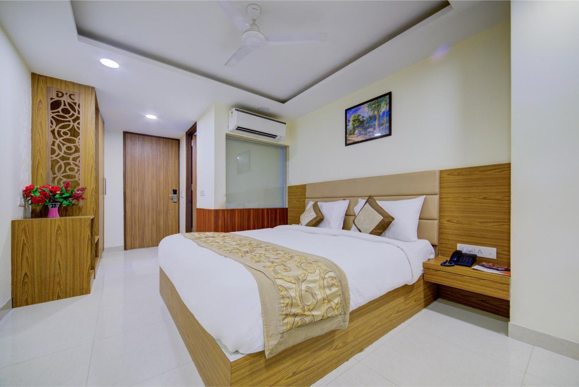 Grand By D'capitol Near Delhi Airport Hotel New Delhi
