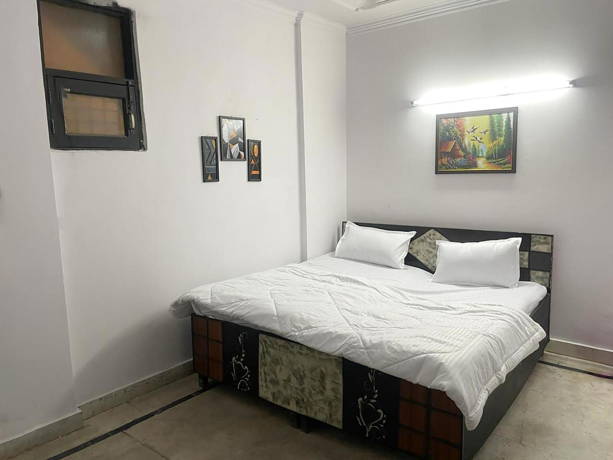 Aura-malviya Nagar 3*