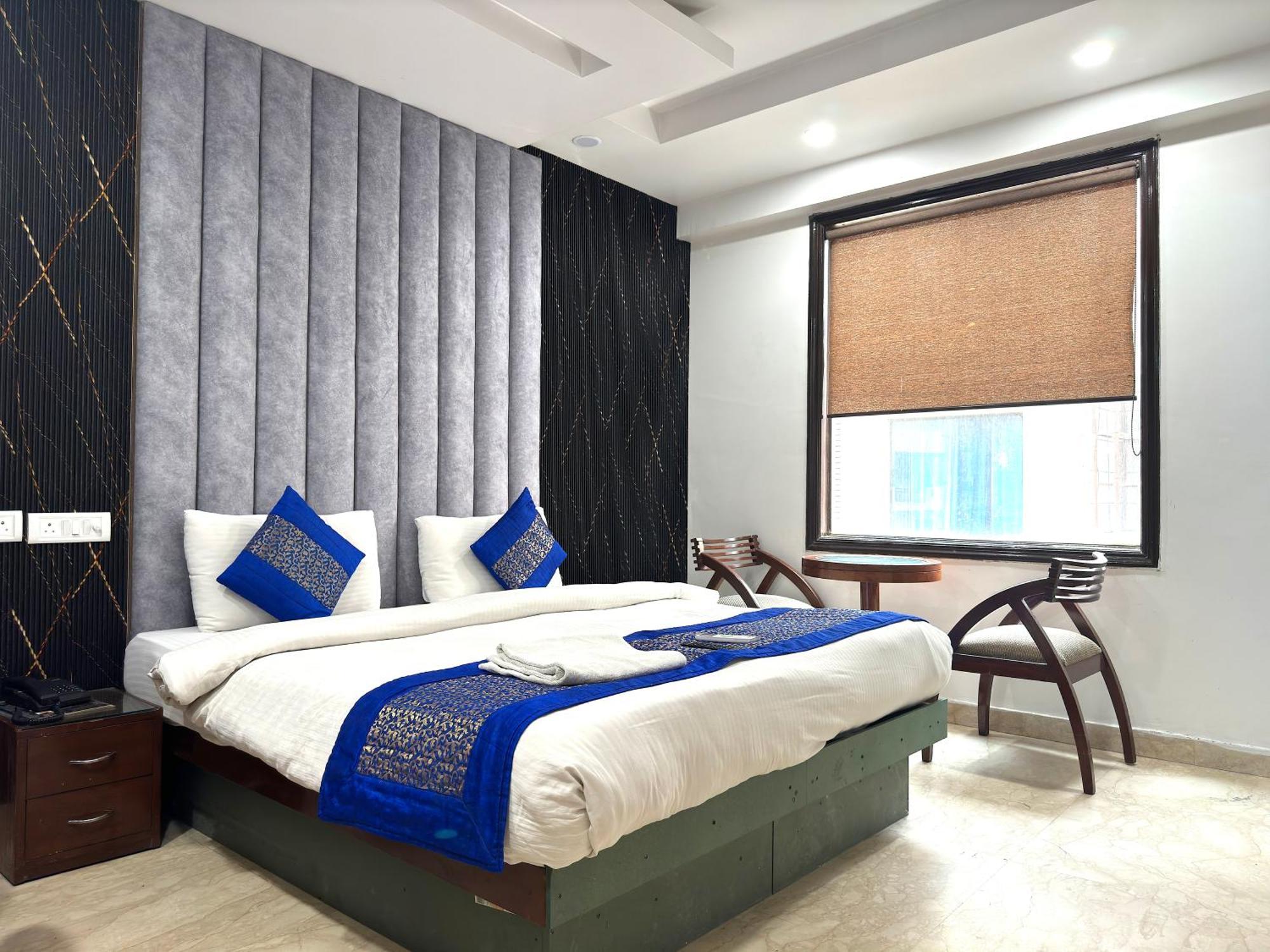 The Daanish Residency - Karol Bagh Hotel