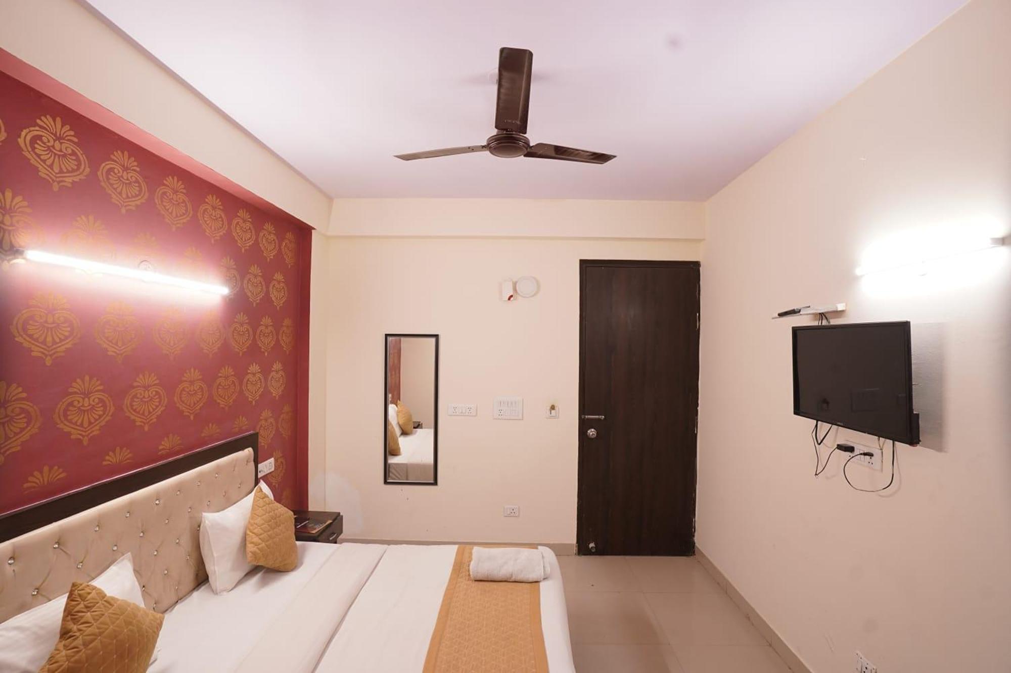 Tourist Palace Hotel New Delhi