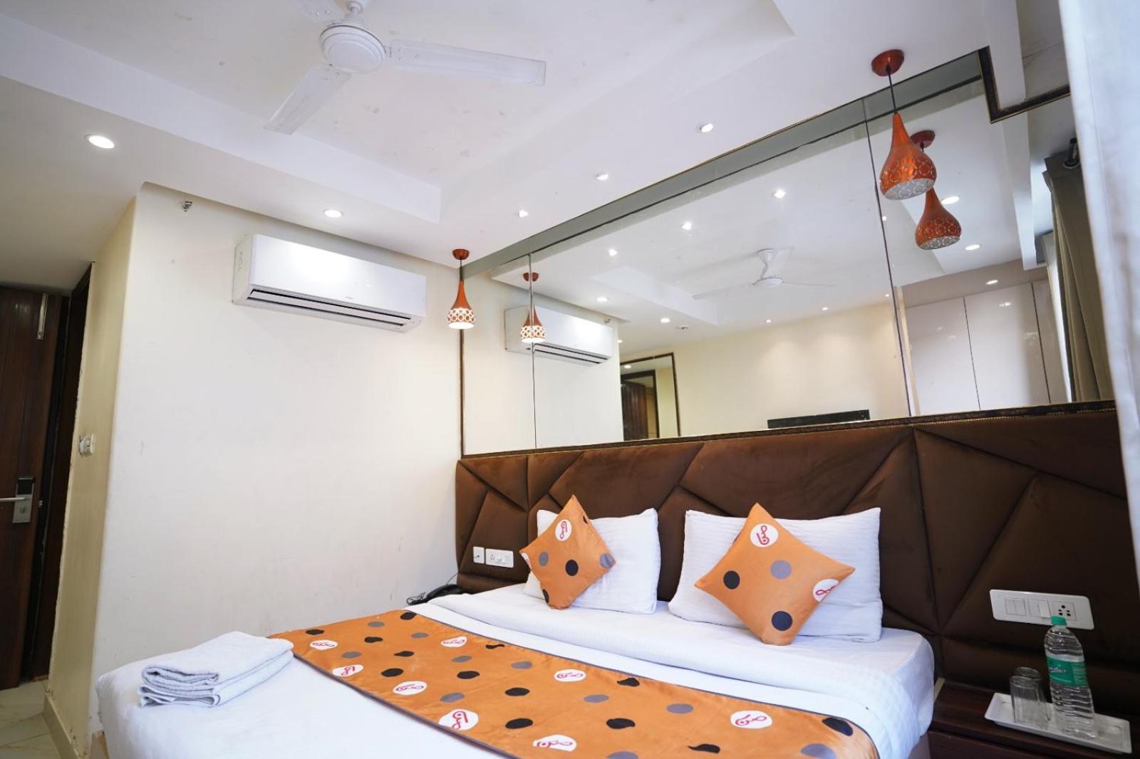 Hotel Leo Saffron - Corporate Pitampura 3*