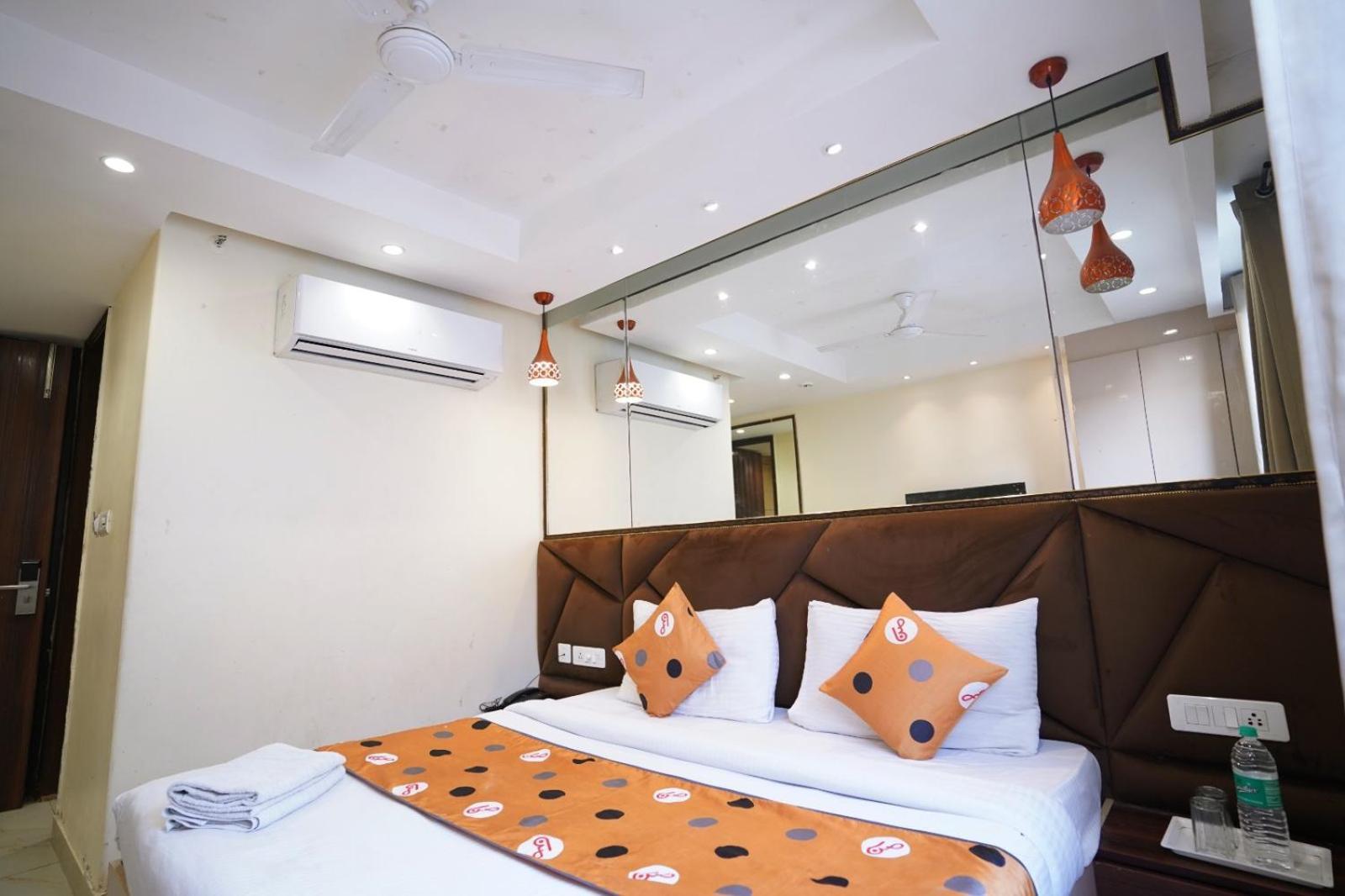 Leo Saffron - Corporate Pitampura Hotel Delhi (National Capital Territory of India)