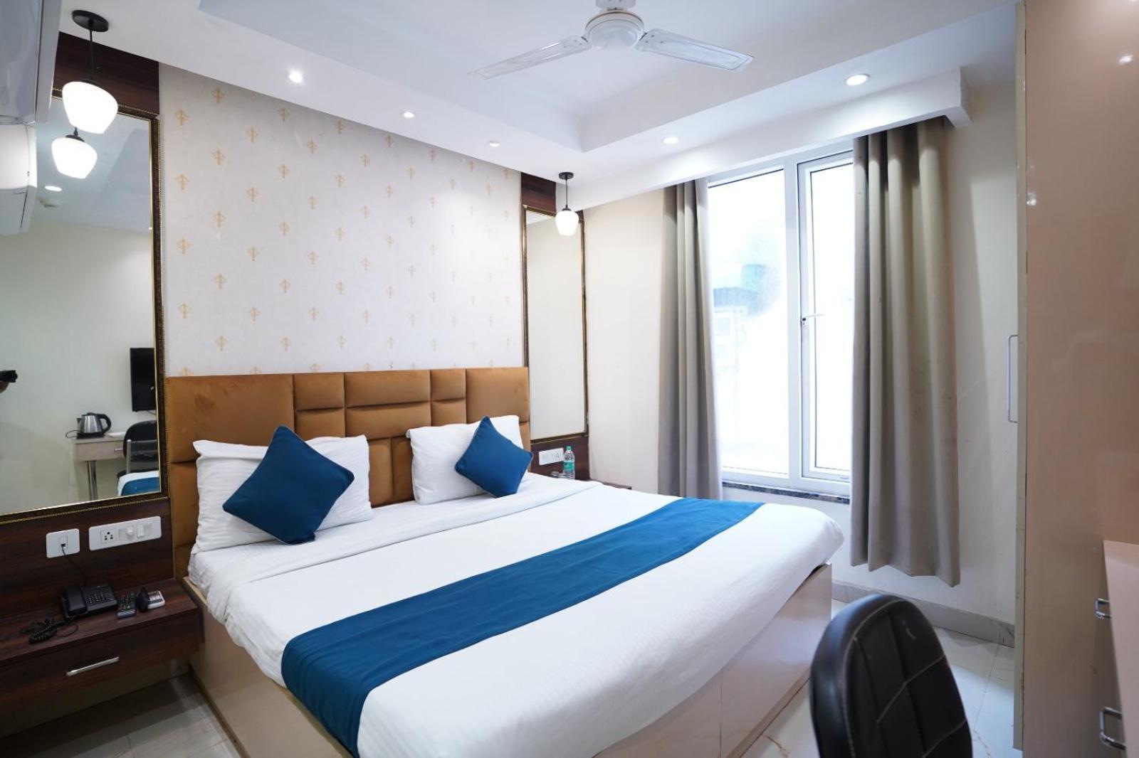 Leo Saffron - Corporate Pitampura Hotel Delhi (National Capital Territory of India)