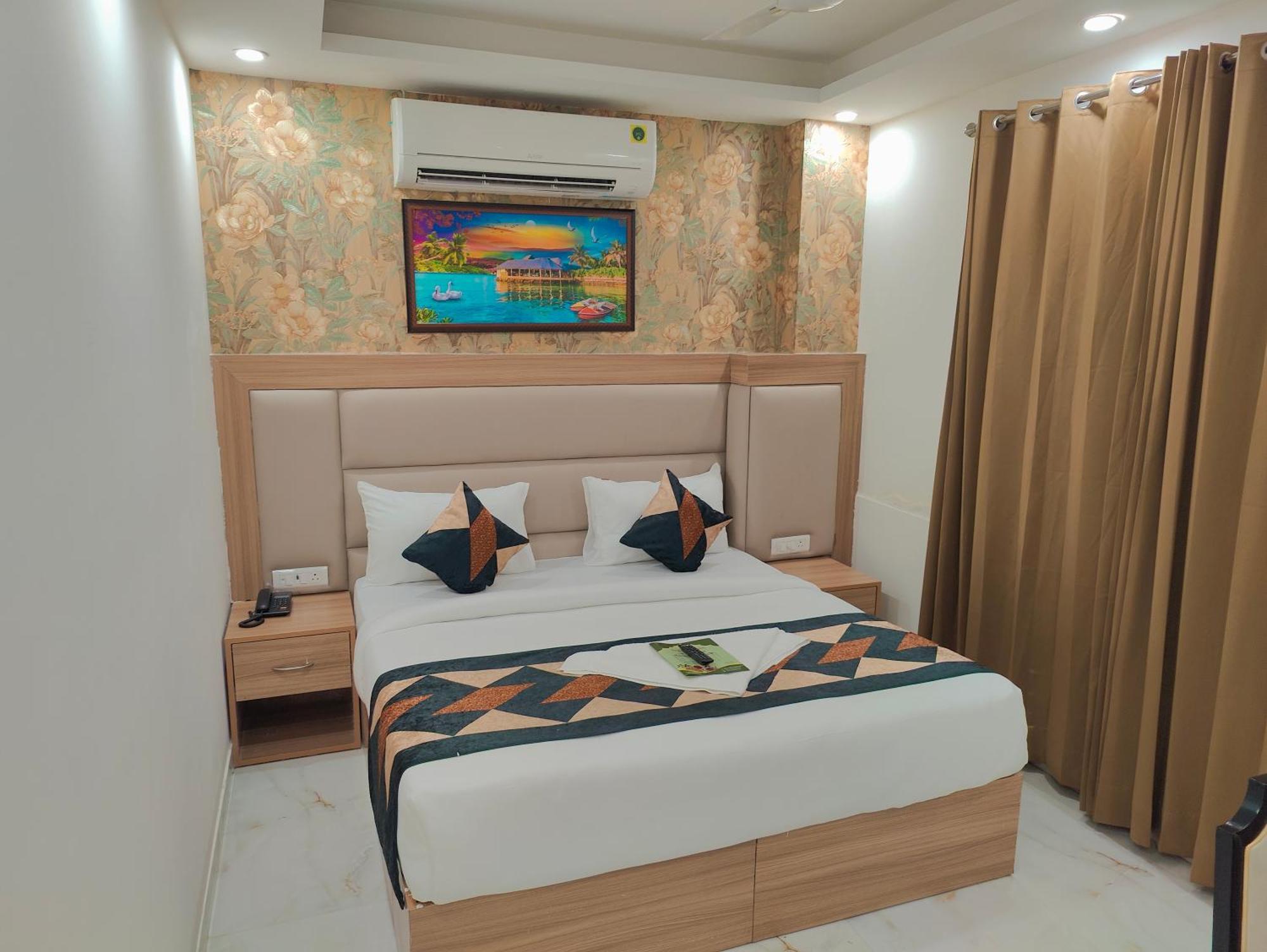 Decent Suites Inn- Mahipalpur, Delhi Airport, Aerocity Nova Deli